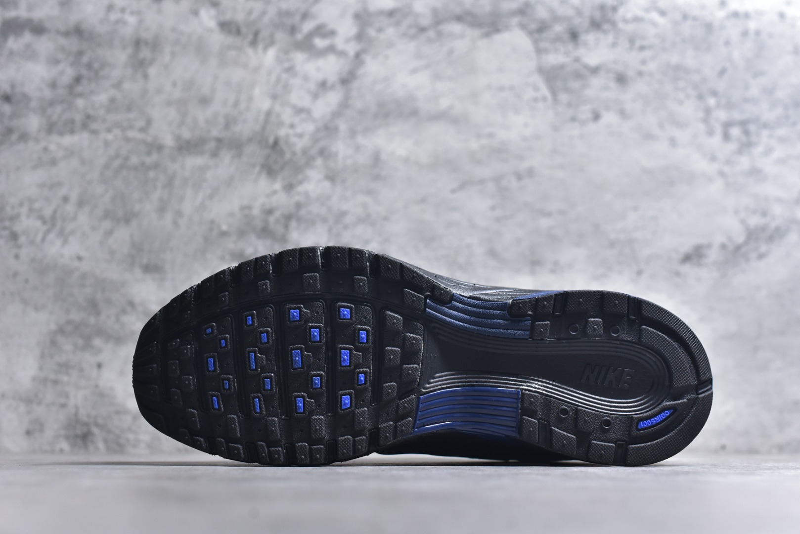 图片[6]-#NK P-6000 系列低帮复古老爹风休闲运动舒适慢跑鞋 IO1904-010 购入原鞋原装纸板楦头开发 独家私模四层组合大底 市场唯一正确版本 良心定价 新配色陆续出货 进口三文治网面 融合 Pegasus 过往运动鞋设计 助力 21 世纪早期跑步运动跃升时尚新高度 采用透气网眼布、运动风格线条和耐穿覆面 兼具吸睛外观和舒适感受 中底泡绵以田径赛道为灵感 打造厚实设计 缔造出众缓震性能 尺码：36 36.5 37.5 38 38.5 39 40 40.5 41 42 42.5 43 44 44.5 45-选品中心