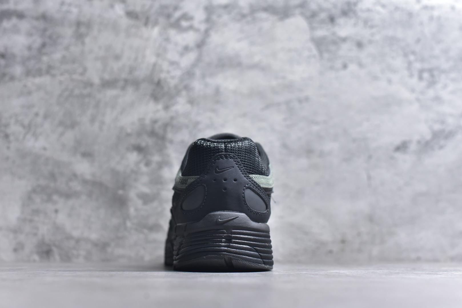 图片[5]-#NK P-6000 系列低帮复古老爹风休闲运动舒适慢跑鞋 IM5997-060 购入原鞋原装纸板楦头开发 独家私模四层组合大底 市场唯一正确版本 良心定价 新配色陆续出货 进口三文治网面 融合 Pegasus 过往运动鞋设计 助力 21 世纪早期跑步运动跃升时尚新高度 采用透气网眼布、运动风格线条和耐穿覆面 兼具吸睛外观和舒适感受 中底泡绵以田径赛道为灵感 打造厚实设计 缔造出众缓震性能 尺码：36 36.5 37.5 38 38.5 39 40 40.5 41 42 42.5 43 44 44.5 45-选品中心