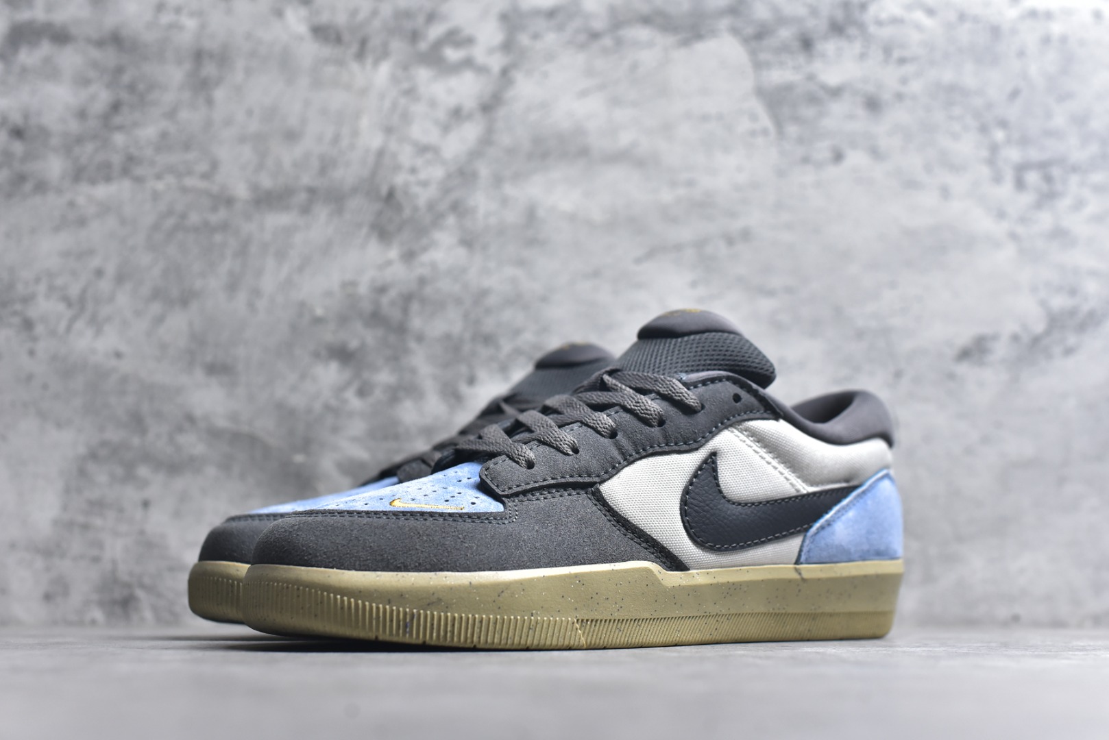 图片[2]-#NK SB Force 58 空军58系列低帮休闲运动滑板板鞋 DV5477-102 鞋面由帆布和麂皮拼接 层次感丰富 搭配硫化外底 耐磨耐穿 鞋舌及中底后跟处饰有SB Logo 表明鞋款身份 采用包边设计 经久耐穿 硫化结构则有效提升灵活性 穿上这款全新推出的创意力作 助你耀动街头 尺码：36 36.5 37.5 38 38.5 39 40 40.5 41 42 42.5 43 44 45-选品中心