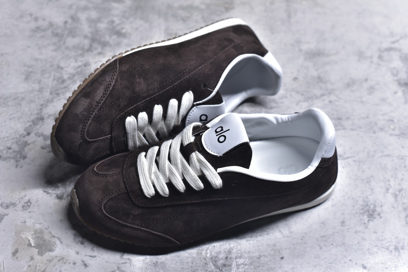 图片[7]-#Alo Yoga Sunset Sneaker 徳训生活休闲鞋 尺码：36 36.5 37 37.5 38 38.5 39 40 41 41.5 42 42.5 43 44 45 9.D4-选品中心