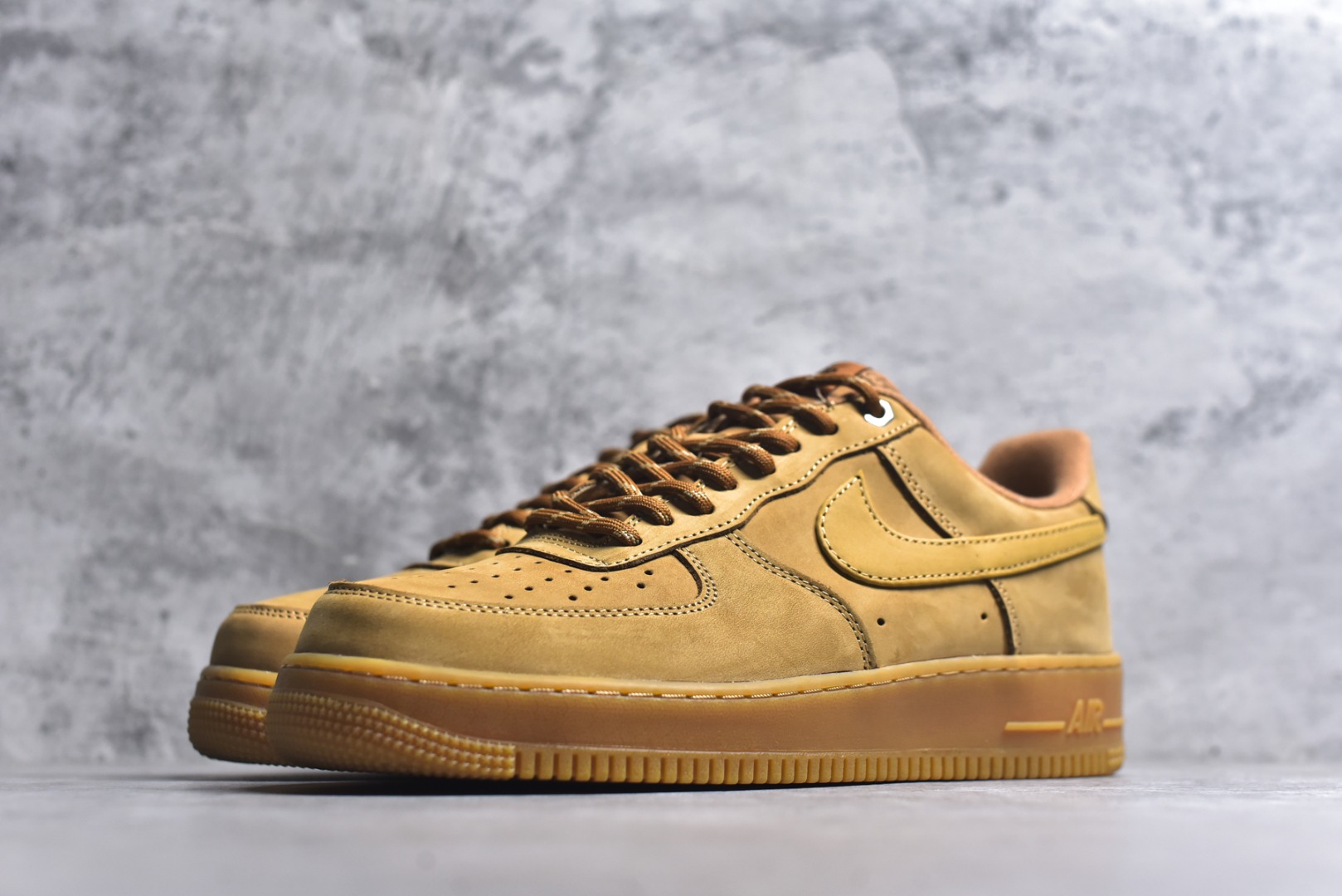 图片[2]-#NK Air Force 1 Low 07 LV8 \”Wheat Flax\” 空军一号低帮 小麦色 CJ9179-200 原厂麂皮鞋面打造 原楦头原纸板 纯正空军版型 全掌内置蜂窝气垫 原盒配件 原厂中底钢印、拉帮完美 尺码：36 36.5 37.5 38 38.5 39 40 40.5 41 42 42.5 43 44 44.5 45-选品中心