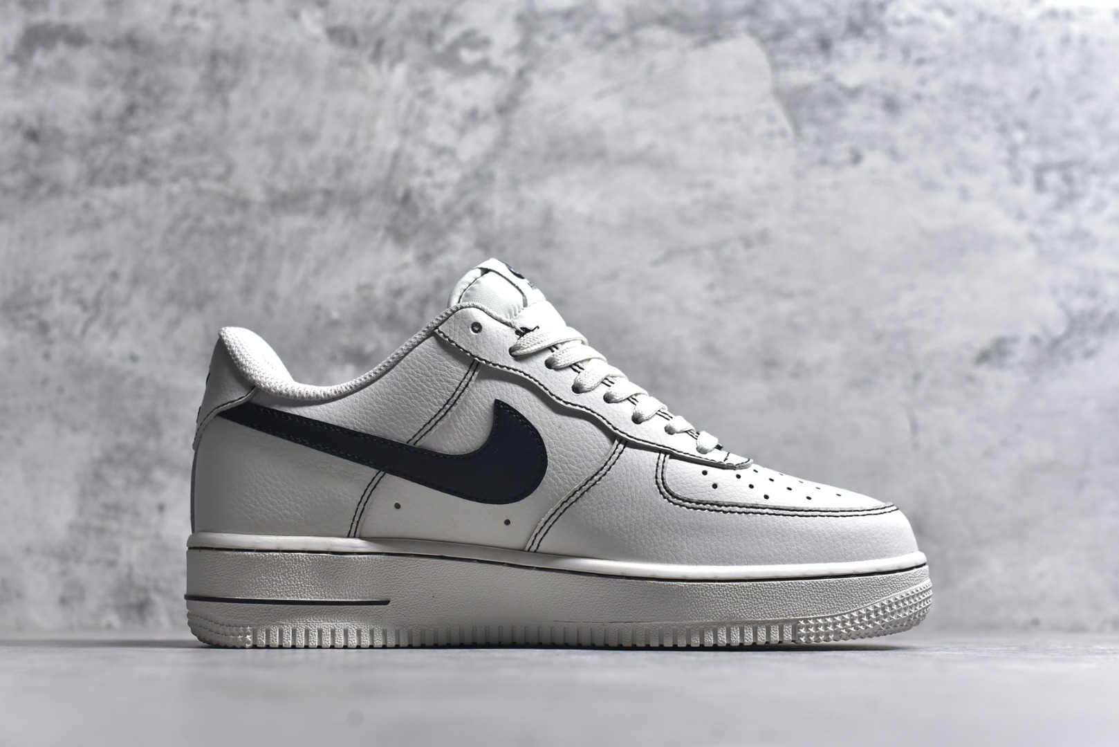 图片[3]-#Nike Air Force 1 Low 空军一号低帮运动休闲板鞋 原楦头原纸板 打造纯正空军版型#专注外贸渠道 全掌内置蜂窝气垫 #原盒配件 原厂中底钢印、拉帮完美 货号：HQ2037-004 尺码：36 36.5 37.5 38 38.5 39 40 40.5 41 42 42.5 43 44 44.5 45-选品中心