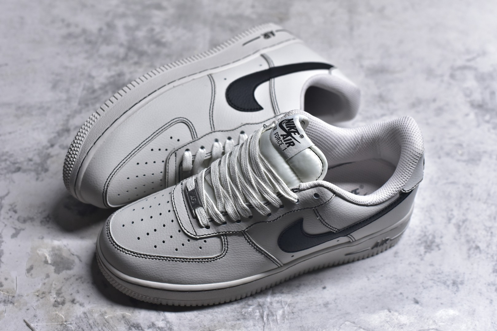 图片[7]-#Nike Air Force 1 Low 空军一号低帮运动休闲板鞋 原楦头原纸板 打造纯正空军版型#专注外贸渠道 全掌内置蜂窝气垫 #原盒配件 原厂中底钢印、拉帮完美 货号：HQ2037-004 尺码：36 36.5 37.5 38 38.5 39 40 40.5 41 42 42.5 43 44 44.5 45-选品中心