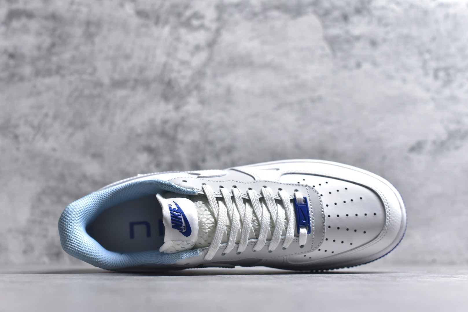 图片[4]-#Nike Air Force 1 Low 空军一号低帮运动休闲板鞋 原楦头原纸板 打造纯正空军版型#专注外贸渠道 全掌内置蜂窝气垫 #原盒配件 原厂中底钢印、拉帮完美 货号：FB1844-111 尺码：36 36.5 37.5 38 38.5 39 40 40.5 41 42 42.5 43 44 44.5 45-选品中心