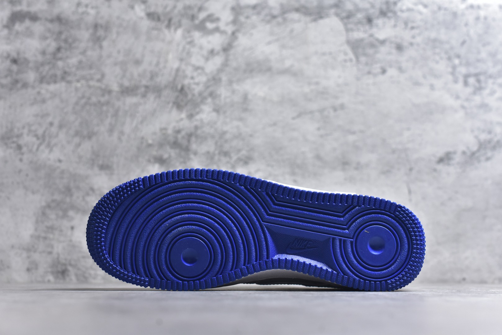 图片[6]-#Nike Air Force 1 Low 空军一号低帮运动休闲板鞋 原楦头原纸板 打造纯正空军版型#专注外贸渠道 全掌内置蜂窝气垫 #原盒配件 原厂中底钢印、拉帮完美 货号：FB1844-111 尺码：36 36.5 37.5 38 38.5 39 40 40.5 41 42 42.5 43 44 44.5 45-选品中心