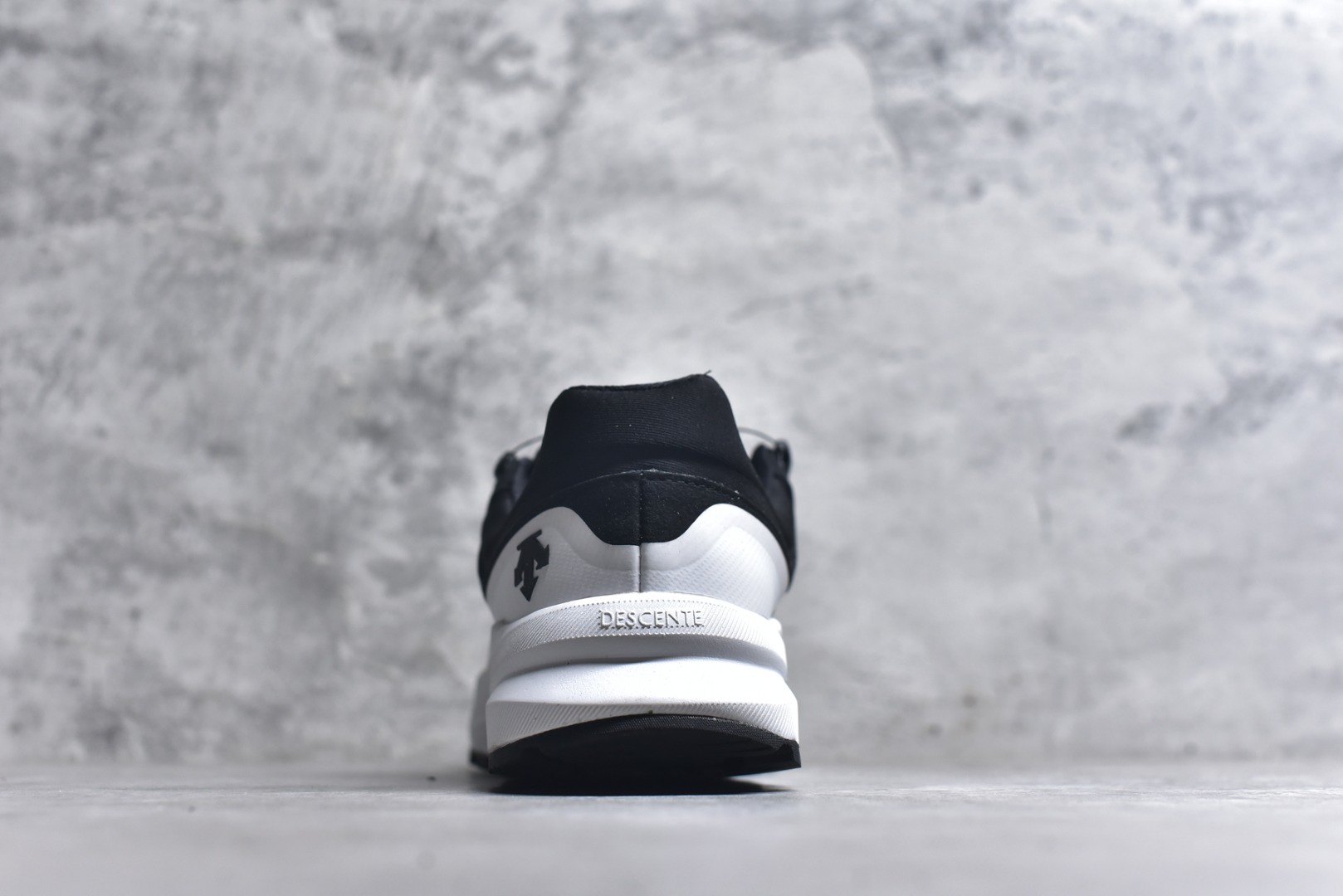 图片[5]-#迪桑特DESCENTE PRIMER GTX MID 都市通勤 GORE-TEX 时尚舒适 防滑耐磨 时尚休闲运动覆盖防水中帮越野跑鞋 尺码：39 40 41 42 43 44 45 货号20250508-选品中心