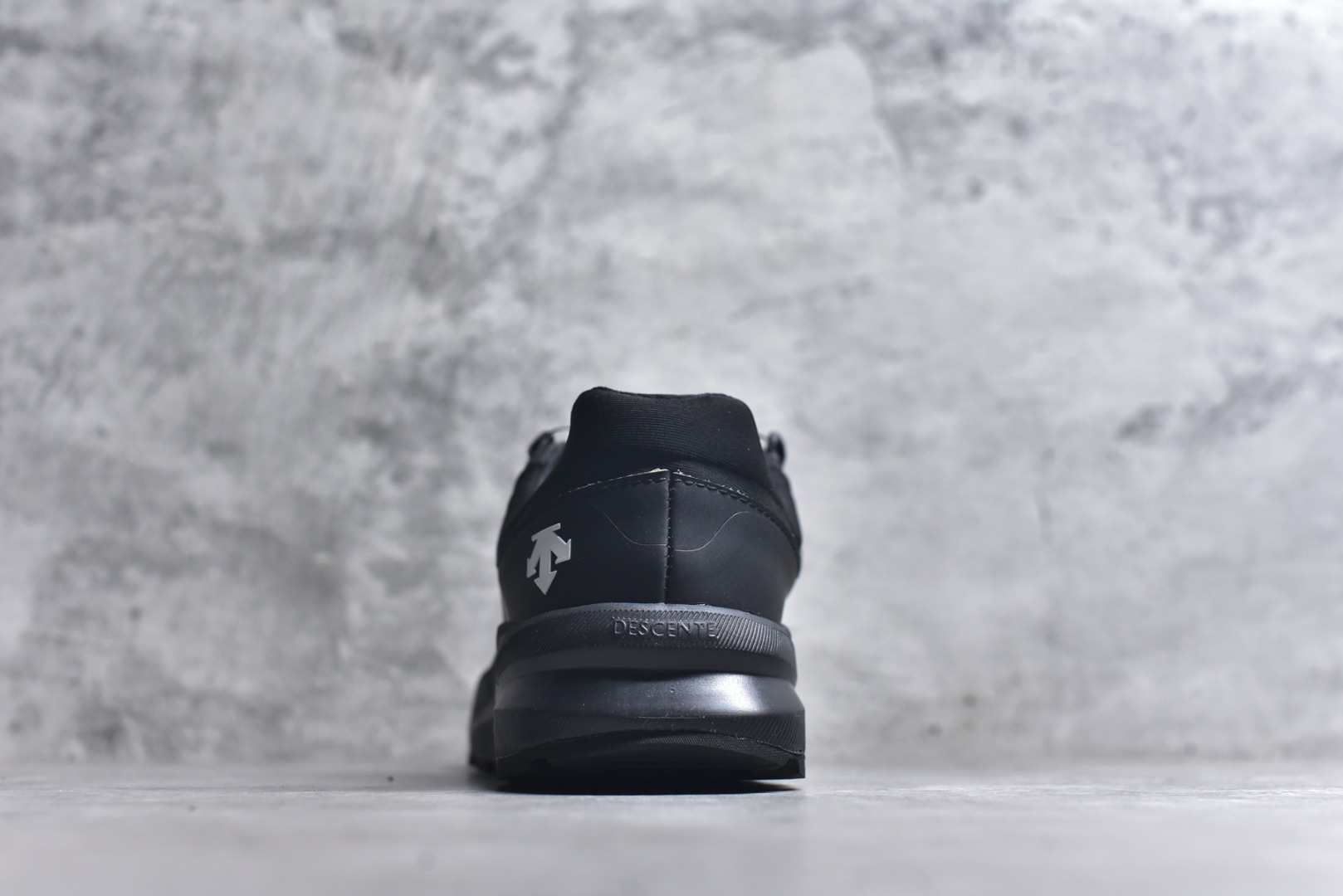 图片[5]-#迪桑特DESCENTE PRIMER GTX MID 都市通勤 GORE-TEX 时尚舒适 防滑耐磨 时尚休闲运动覆盖防水中帮越野跑鞋 尺码：39 40 41 42 43 44 45 货号20250508-选品中心