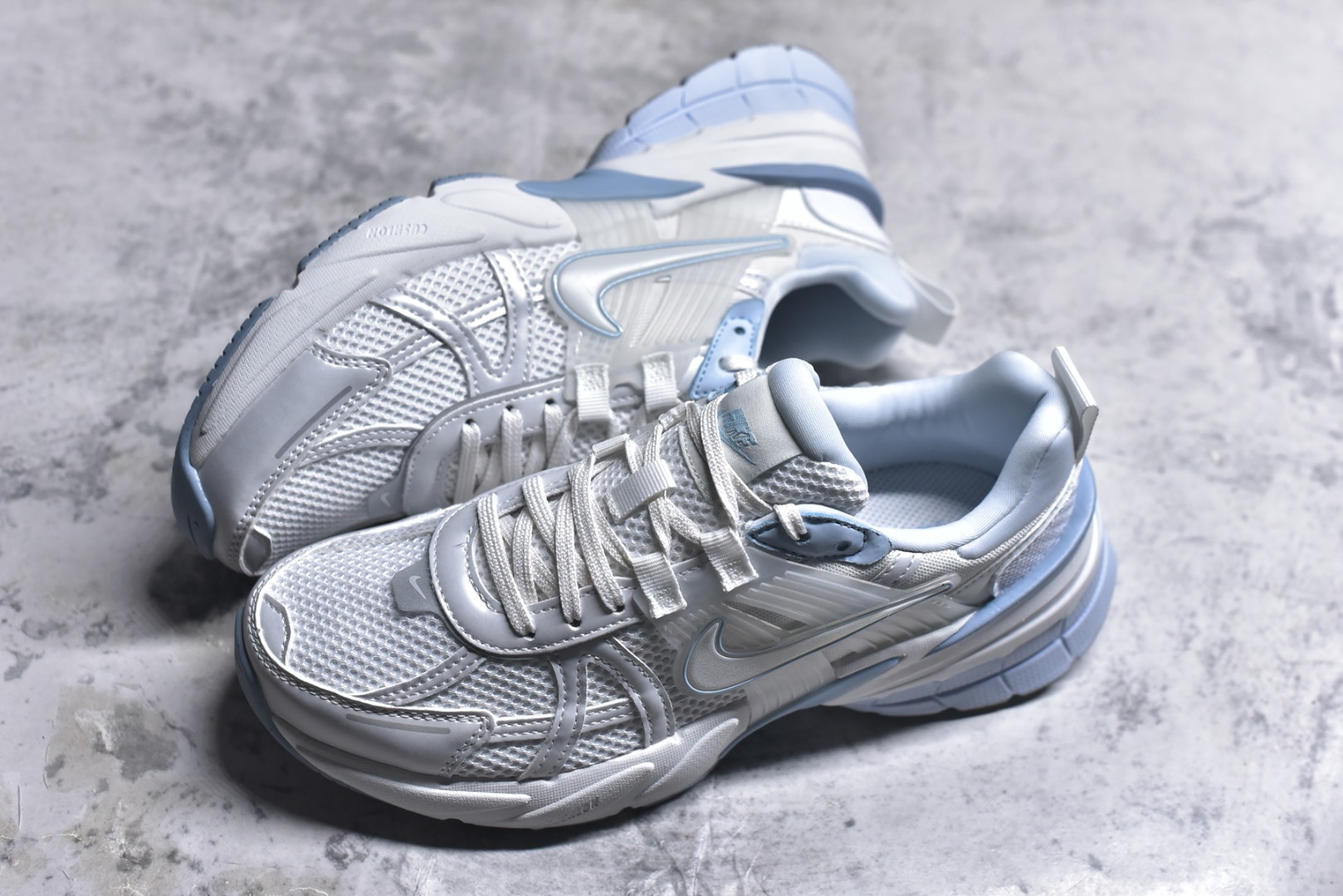 图片[7]-#V2K 灰兰 FD0736-009 男女鞋 35.5 36 36.5 37.5 38 38.5 39 40 40.5 41 42 42.5 43 44 44.5 45 46-选品中心