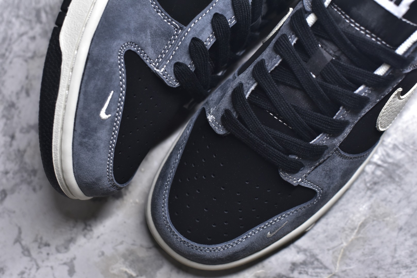 图片[8]-#Nike SB Dunk Low 北面联名 灰黑猪八革 周年高端定制 低帮休闲板鞋 DN3168-006 #定制鞋盒 大厂纯原品质出货 超高清洁度 皮料切割干净无任何毛边 细节完美 尺码：36 36.5 37.5 38 38.5 39 40 40.5 41 42 42.5 43 44 44.5 45 9.E5-选品中心