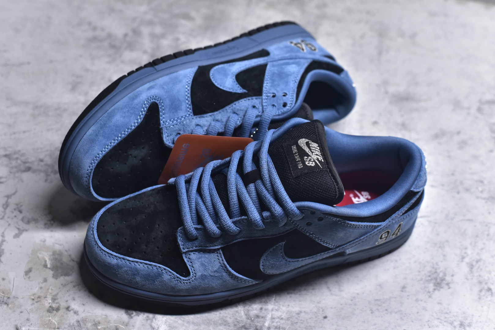 图片[7]-#Supreme x NK Dunk Low SUP 联名款 低帮休闲滑板鞋 国内DUNK大系列领域T0品质专业出品 原厂材料打造 原厂竖纹包装纸 鞋盒钢印可区别市面版本 平台外贸充Z 高端零售专供品质 货号：HQ8487-400 尺码：40-46-选品中心