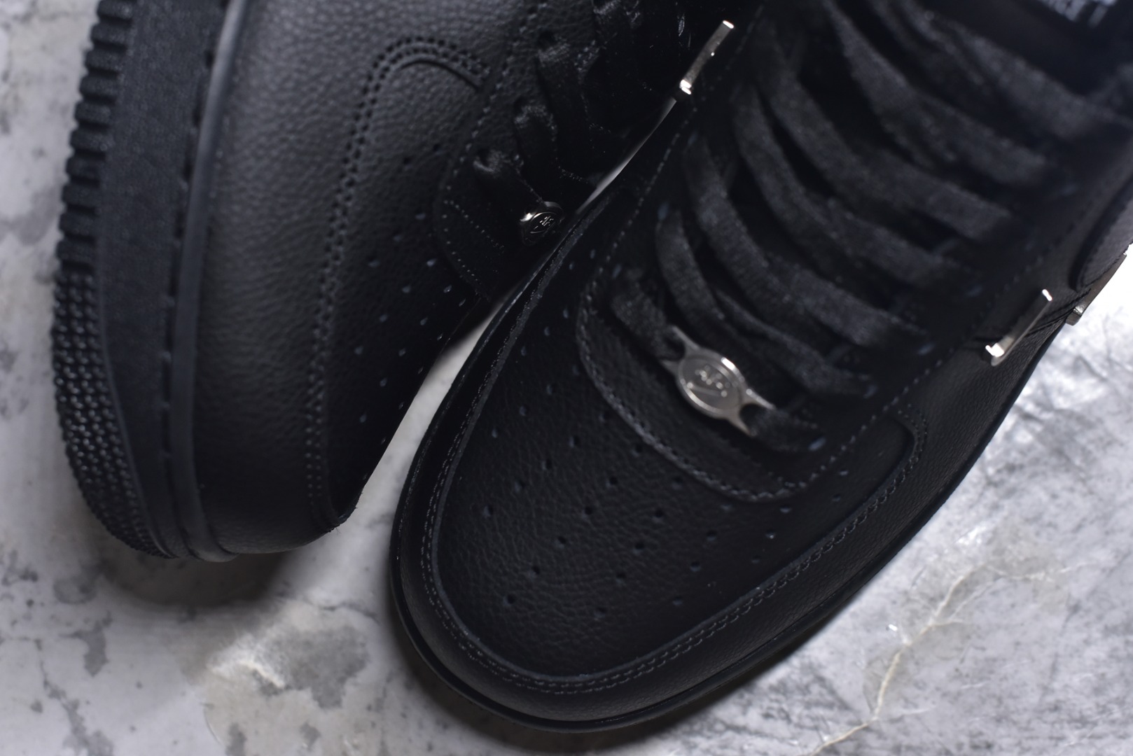 图片[8]-#Nike Air Force 1 Low 07 空军一号低帮板鞋 原楦头原纸板 打造纯正空军版型 专注外贸渠道 全掌内置蜂窝气垫 原盒配件 原厂中底钢印、拉帮完美 货号：HQ1180-001 尺码：36-45-选品中心