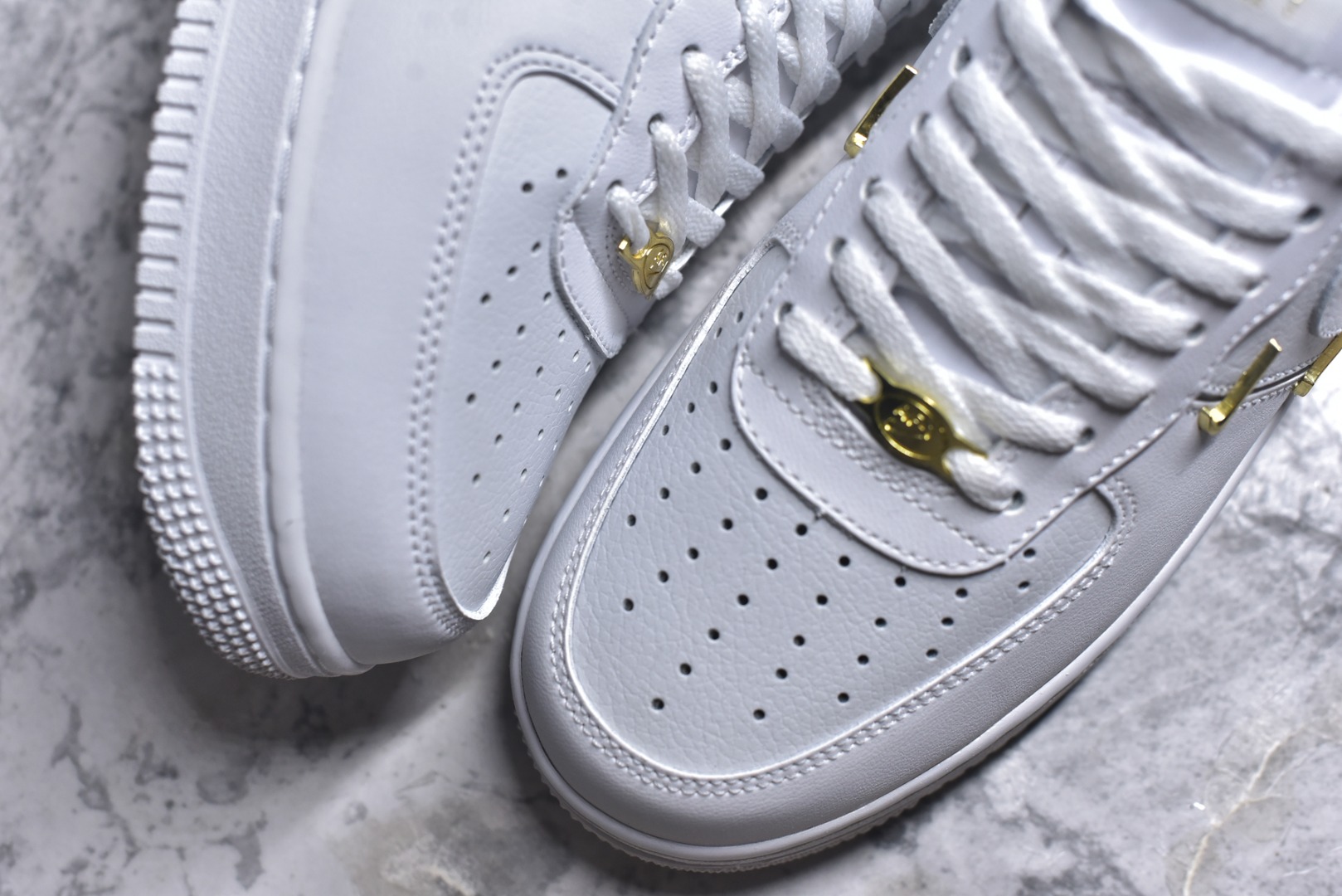 图片[8]-#Nike Air Force 1 Low 07 空军一号低帮板鞋 原楦头原纸板 打造纯正空军版型 专注外贸渠道 全掌内置蜂窝气垫 原盒配件 原厂中底钢印、拉帮完美 货号：FV3654-111 尺码：36-45-选品中心