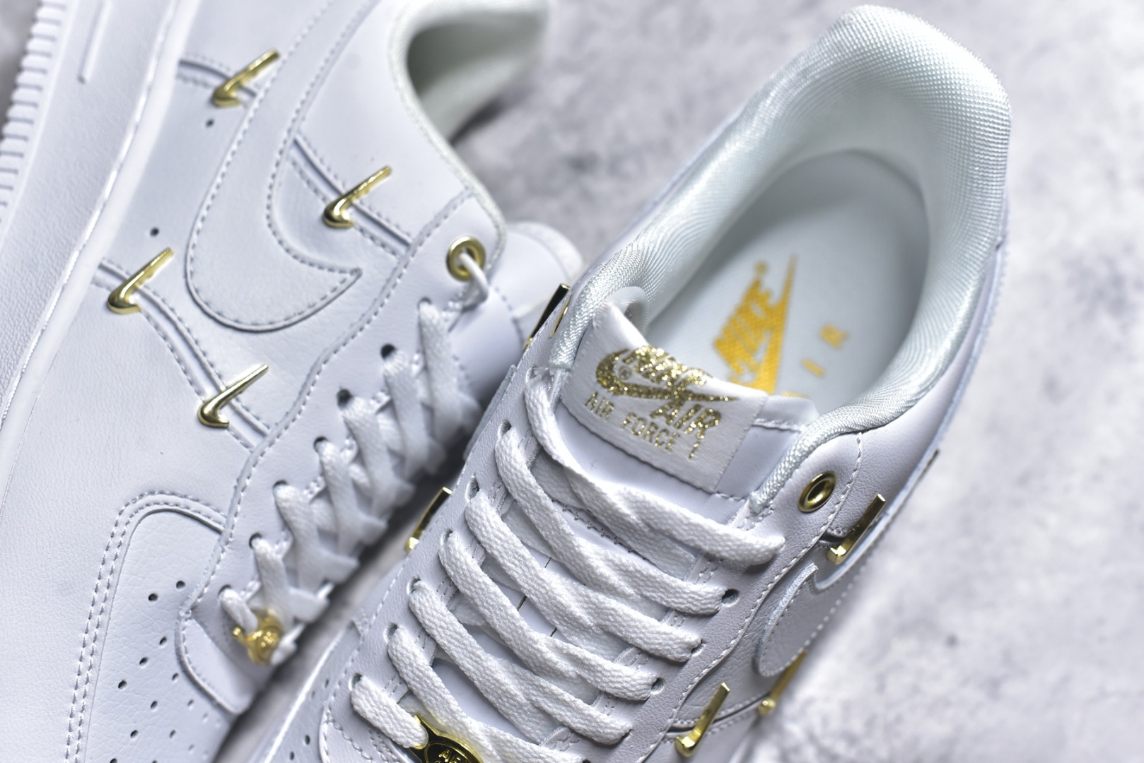 图片[9]-#Nike Air Force 1 Low 07 空军一号低帮板鞋 原楦头原纸板 打造纯正空军版型 专注外贸渠道 全掌内置蜂窝气垫 原盒配件 原厂中底钢印、拉帮完美 货号：FV3654-111 尺码：36-45-选品中心