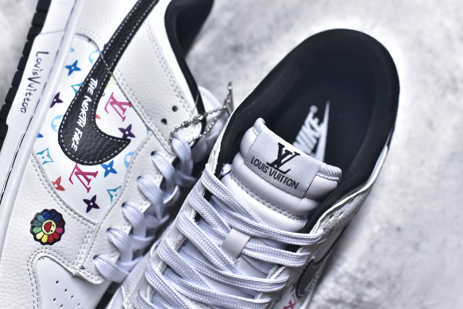 图片[9]-#Nike SB Dunk Low“LV联名——白黑” 高端定制 低帮休闲板鞋 定制鞋盒 Ortholite鞋垫透气防臭 大厂纯原品质出货 超高清洁度 皮料切割干净无任何毛边 细节完美 货号：YF9511-908 尺码：36 36.5 37.5 38 38.5 39 40 40.5 41 42 42.5 43 44 44.5 45-选品中心