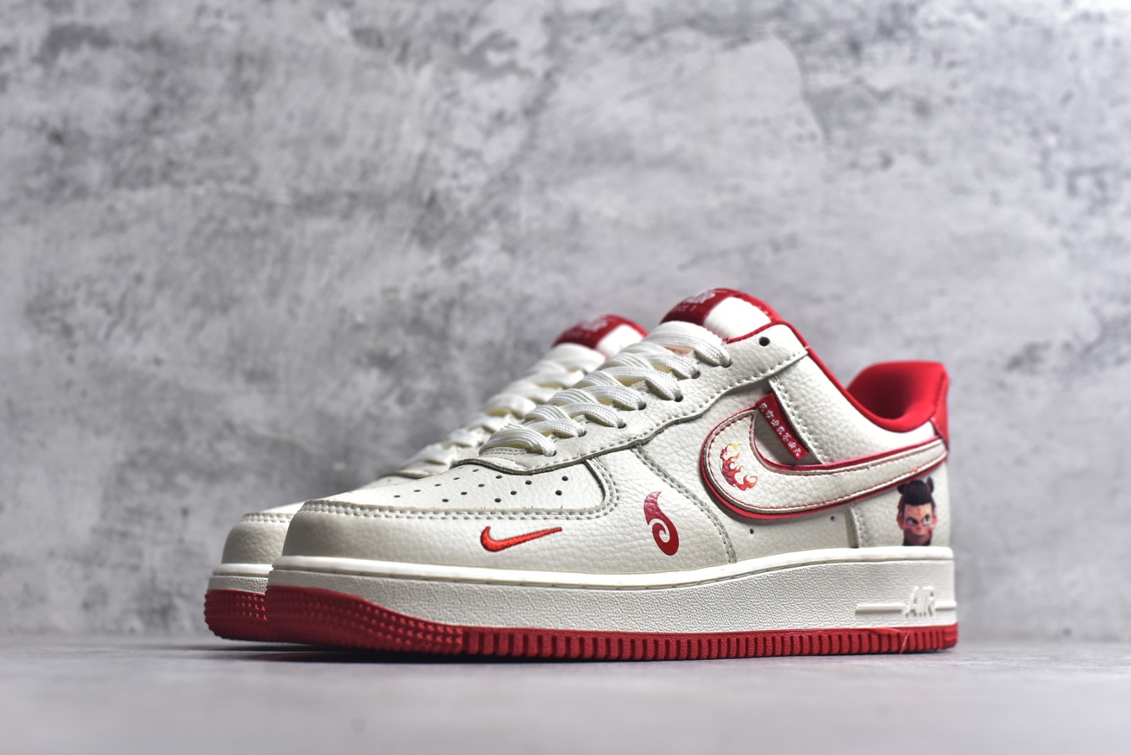 图片[2]-#海外限量发售！公司级NIke Air Force 1 \’07 Low “哪吒联名——魔丸”空军一号 低帮 运动鞋 休闲鞋 折边针车 工艺难度大 原楦头原纸板 原装鞋盒 定制五金配件 内置全掌气垫 原厂鞋底 货号：KK1988-059 尺码：36 36.5 37.5 38 38.5 39 40 40.5 41 42 42.5 43 44 44.5 45-选品中心