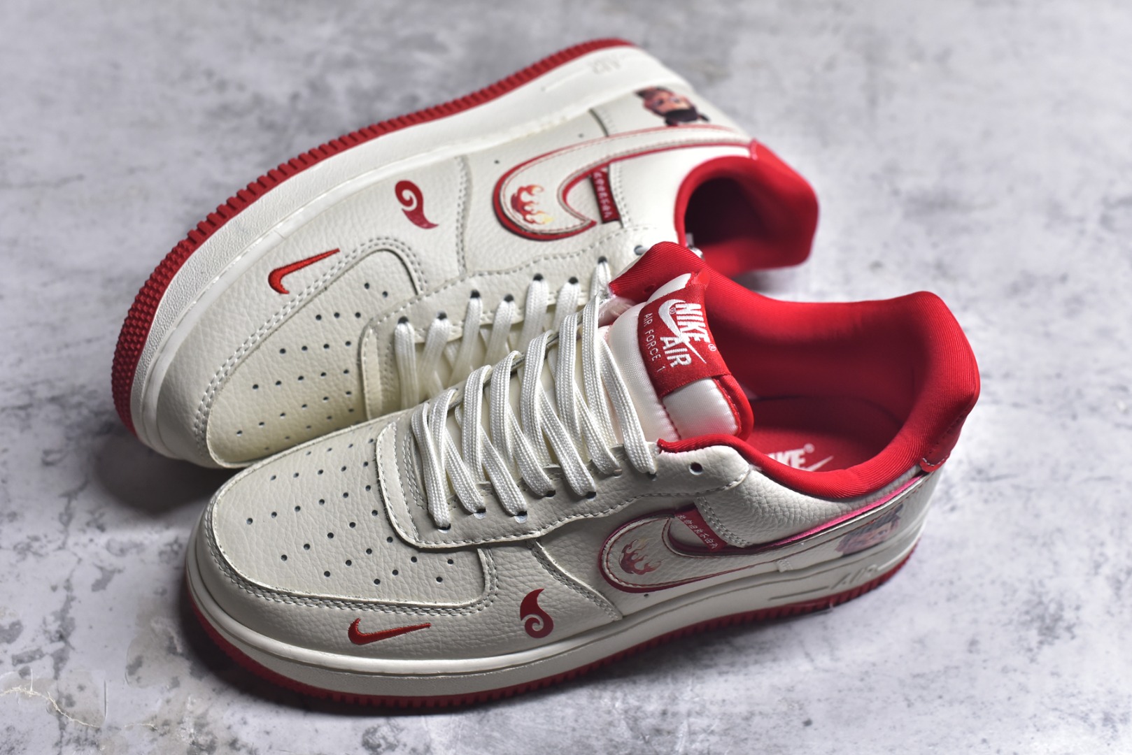 图片[7]-#海外限量发售！公司级NIke Air Force 1 \’07 Low “哪吒联名——魔丸”空军一号 低帮 运动鞋 休闲鞋 折边针车 工艺难度大 原楦头原纸板 原装鞋盒 定制五金配件 内置全掌气垫 原厂鞋底 货号：KK1988-059 尺码：36 36.5 37.5 38 38.5 39 40 40.5 41 42 42.5 43 44 44.5 45-选品中心