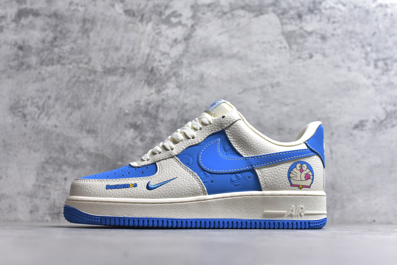 #海外限量发售！公司级NIke Air Force 1 \'07 Low 空军一号低帮 运动鞋 休闲鞋 折边针车 工艺难度大 原楦头原纸板 原装鞋盒 定制五金配件 内置全掌气垫 原厂鞋底 货号：KK1988-089 尺码：36 36.5 37.5 38 38.5 39 40 40.5 41 42 42.5 43 44 44.5 45-选品中心