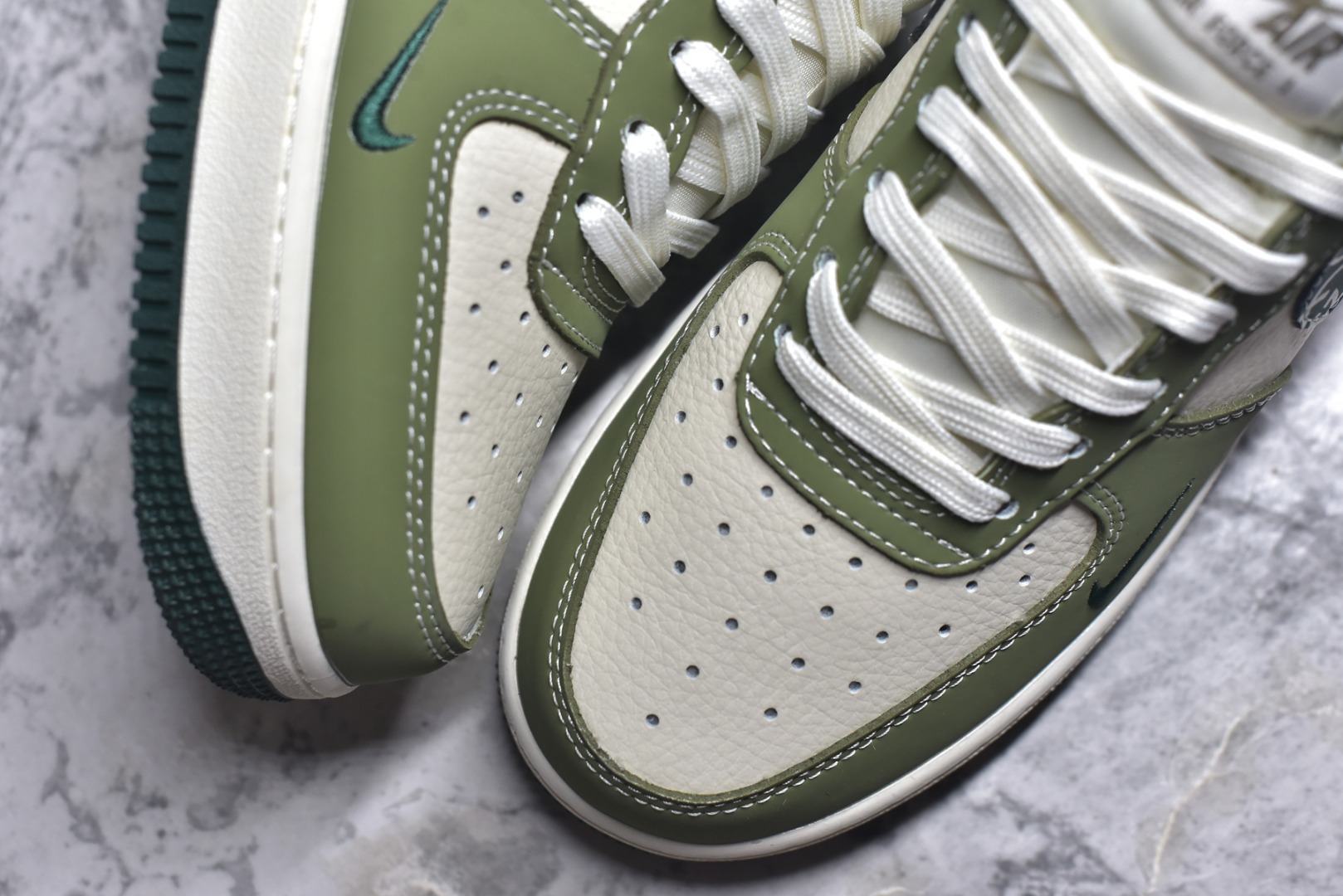 图片[8]-#海外限量发售！公司级NIke Air Force 1 \’07 Low “古驰联名——绿腰果花勾”空军一号 低帮 运动鞋 休闲鞋 折边针车 工艺难度大 原楦头原纸板 原装鞋盒 定制五金配件 内置全掌气垫 原厂鞋底 货号：KK1988-063 尺码：36 36.5 37.5 38 38.5 39 40 40.5 41 42 42.5 43 44 44.5 45\”},\”share\”：{\”posterTitle\”：\”SG觅货二店「核心」的店铺-选品中心