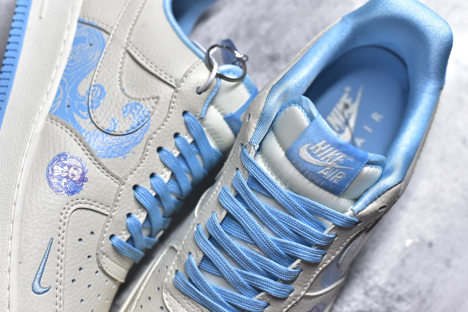 图片[9]-#海外限量发售！公司级NIke Air Force 1 \’07 Low “哪吒联名——灵珠”空军一号 低帮 运动鞋 休闲鞋 折边针车 工艺难度大 原楦头原纸板 原装鞋盒 定制五金配件 内置全掌气垫 原厂鞋底 货号：KK1988-060 尺码：36 36.5 37.5 38 38.5 39 40 40.5 41 42 42.5 43 44 44.5 45-选品中心