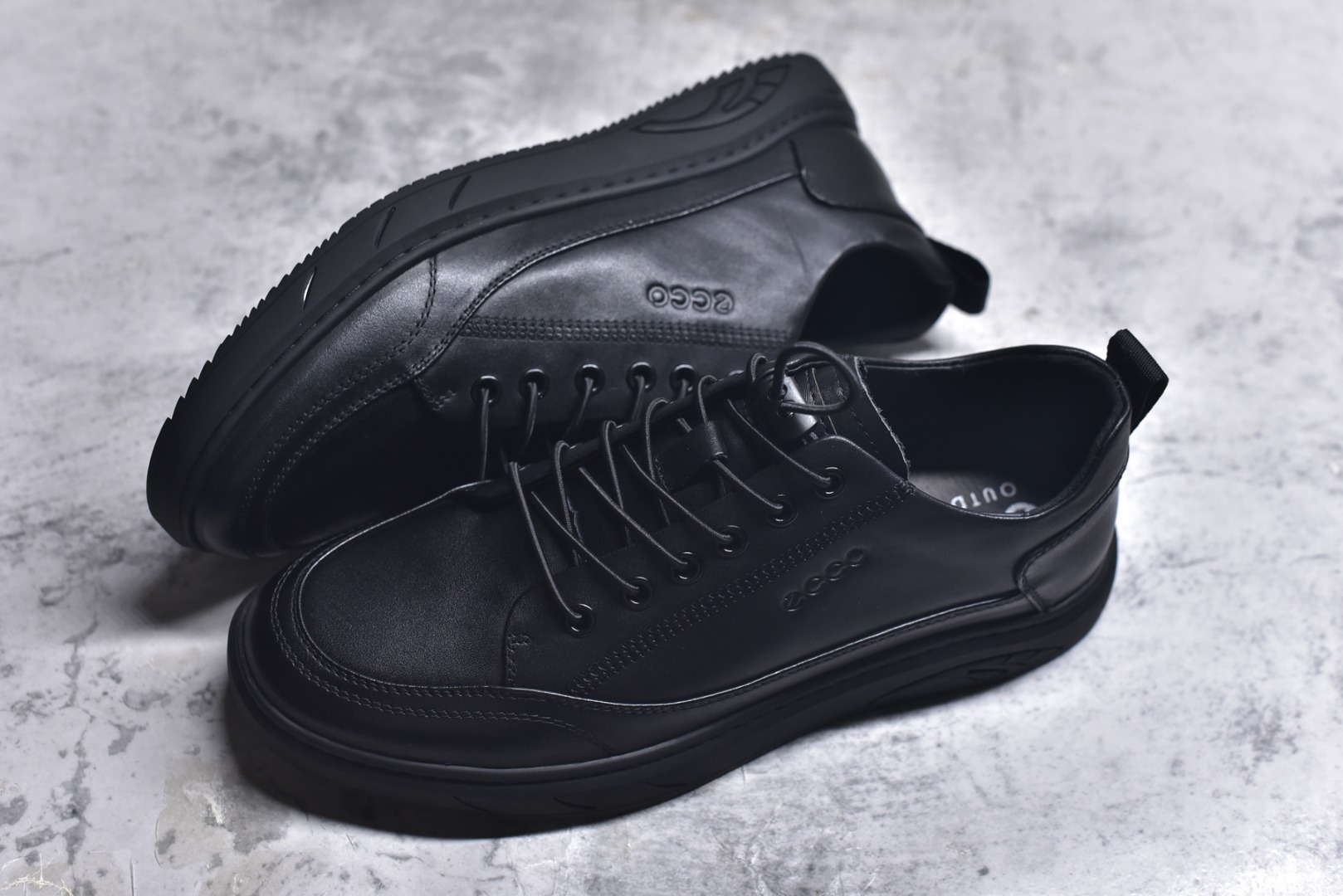 图片[7]-#Ecco 爱步 正装休闲系列男士套脚鞋 #版型简约大气耐看 精选头层小牛皮 皮面超软 纹理清晰 细腻 质感强 穿着舒适 档次高 便捷鞋带 套脚即穿 橡胶软底 天然橡胶 抗震防滑 耐磨耐折 轻便舒适 车线加固 软底软面 脚感一流真材实料 免检品质 质量保证 货号：583208-01001 尺码：38 39 40 41 42 43 44 皮鞋码-选品中心