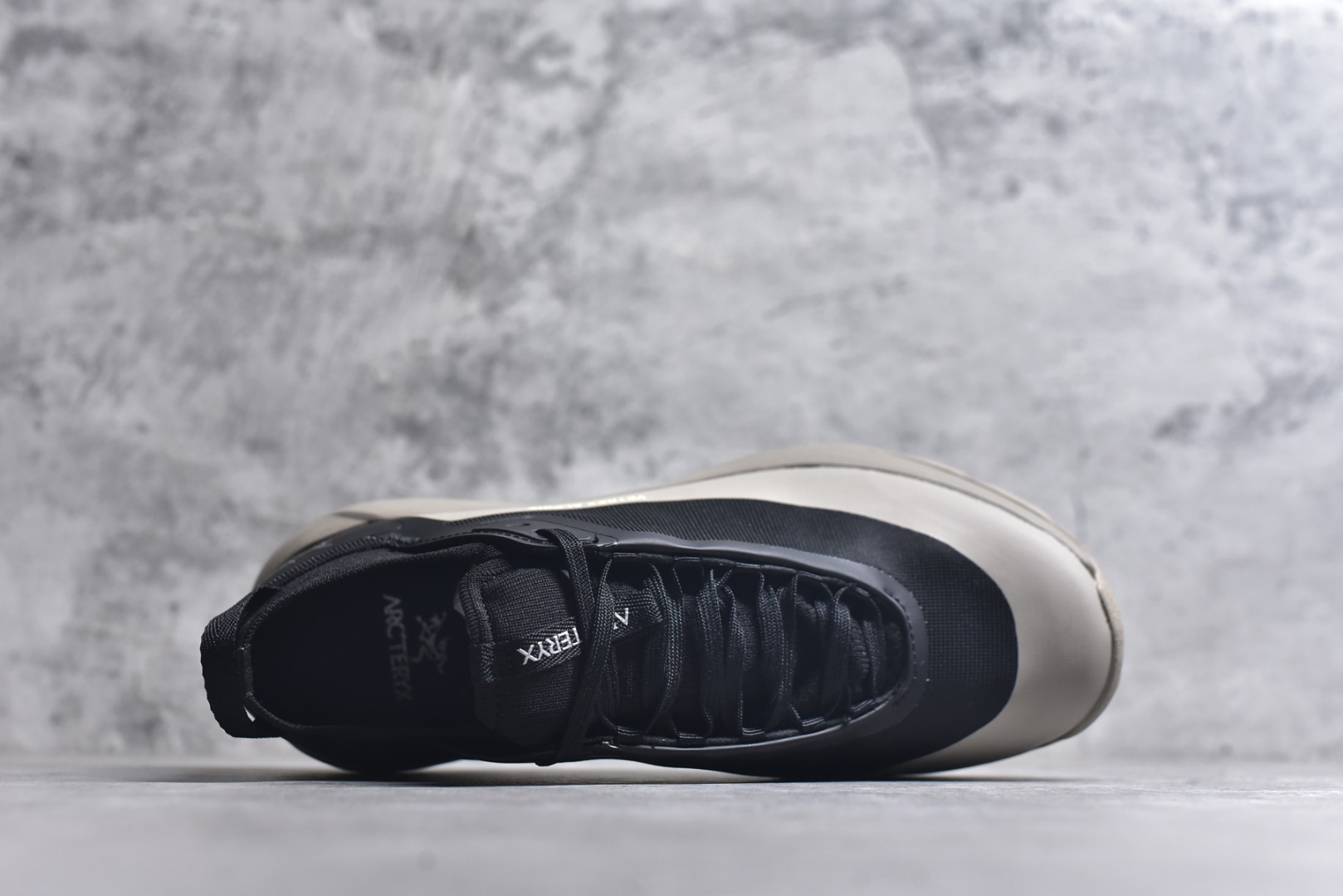 图片[4]-#Arcteryx Vertex Alpine 始祖鸟系列长距离越野登山徒步户外防水多功能运动跑鞋 独家原底面配置 全套原厂生产指令 内外盒标包装纸鞋带配件均同步公司 公司一样的东西 放心开冲 外贸 零售 裸鞋 渠道货 随意操作 承诺半个月内开胶直接换新 尺码：36-45-选品中心