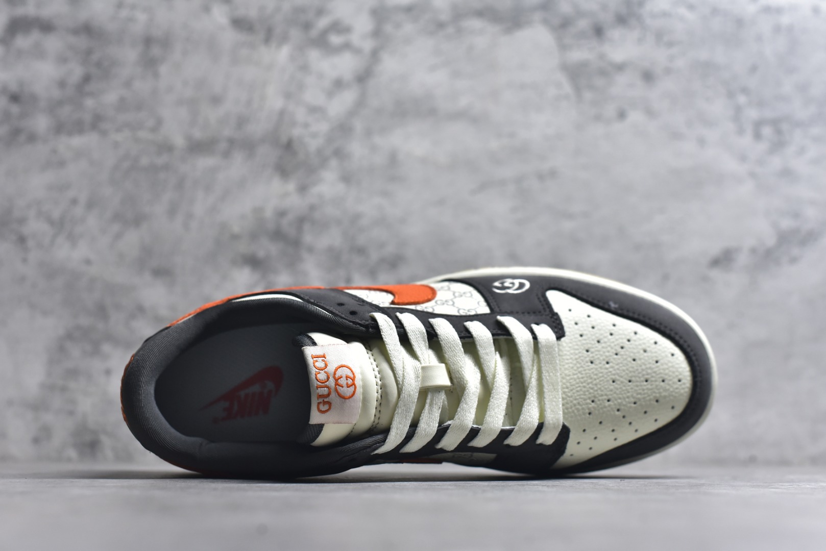 图片[4]-#Nike SB Dunk Low“GUCCI联名——白灰桔” 高端定制 低帮休闲板鞋 定制鞋盒 Ortholite鞋垫透气防臭 大厂纯原品质出货 超高清洁度 皮料切割干净无任何毛边 细节完美 货号：YF9511-923 尺码：36 36.5 37.5 38 38.5 39 40 40.5 41 42 42.5 43 44 44.5 45-选品中心