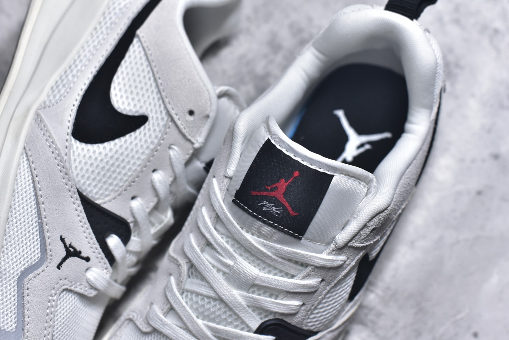 图片[9]-#Jordan CMFT Era 时尚舒适 耐磨 低帮 复古篮球鞋 实拍调校N版已经零色差零失真 百分百还原实物色彩所见即所得 不存在货不对板色差等低级问题 选购参考实物拍摄 不混卖不参货 只用心做好货严格选品 承诺混一赔十 尺码：36 36.5 37.5 38 38.5 39 40 40.5 41 42 42.5 43 44 44.5 45-选品中心