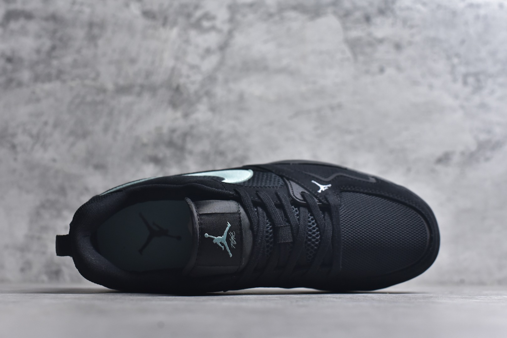 图片[4]-#Jordan CMFT Era 时尚舒适 耐磨 低帮 复古篮球鞋 实拍调校N版已经零色差零失真 百分百还原实物色彩所见即所得 不存在货不对板色差等低级问题 选购参考实物拍摄 不混卖不参货 只用心做好货严格选品 承诺混一赔十 尺码：36 36.5 37.5 38 38.5 39 40 40.5 41 42 42.5 43 44 44.5 45-选品中心