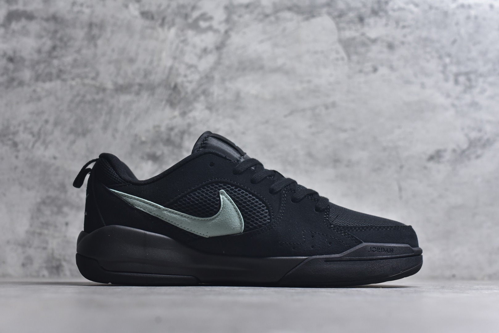 图片[3]-#Jordan CMFT Era 时尚舒适 耐磨 低帮 复古篮球鞋 实拍调校N版已经零色差零失真 百分百还原实物色彩所见即所得 不存在货不对板色差等低级问题 选购参考实物拍摄 不混卖不参货 只用心做好货严格选品 承诺混一赔十 尺码：36 36.5 37.5 38 38.5 39 40 40.5 41 42 42.5 43 44 44.5 45-选品中心