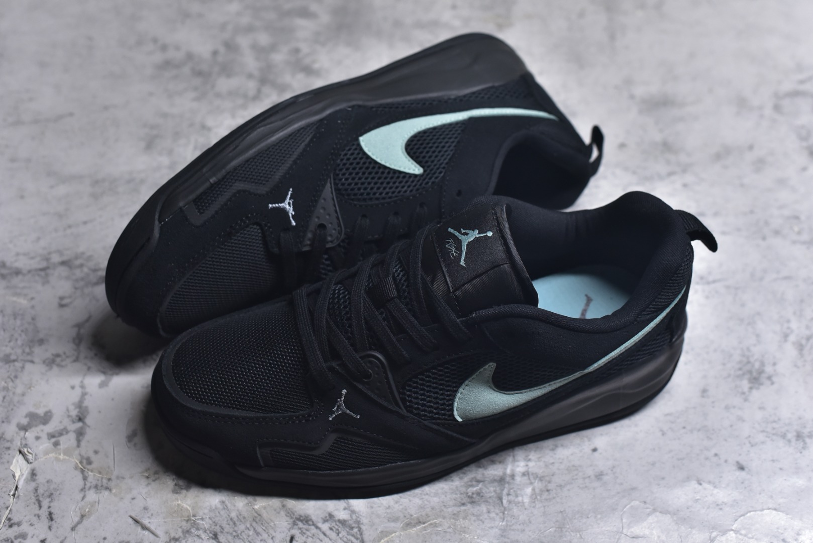 图片[7]-#Jordan CMFT Era 时尚舒适 耐磨 低帮 复古篮球鞋 实拍调校N版已经零色差零失真 百分百还原实物色彩所见即所得 不存在货不对板色差等低级问题 选购参考实物拍摄 不混卖不参货 只用心做好货严格选品 承诺混一赔十 尺码：36 36.5 37.5 38 38.5 39 40 40.5 41 42 42.5 43 44 44.5 45-选品中心