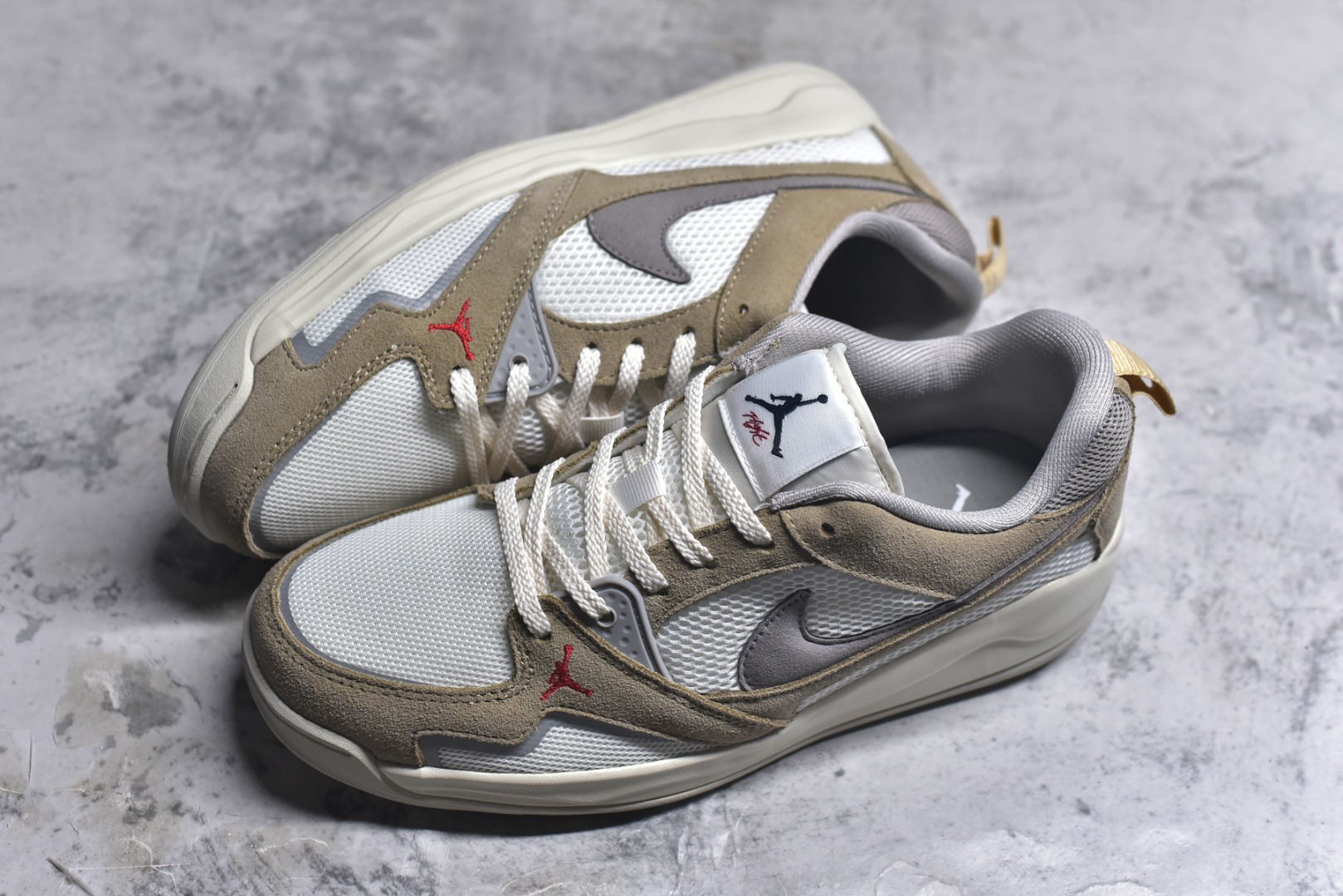 图片[7]-#Jordan CMFT Era 时尚舒适 耐磨 低帮 复古篮球鞋 实拍调校N版已经零色差零失真 百分百还原实物色彩所见即所得 不存在货不对板色差等低级问题 选购参考实物拍摄 不混卖不参货 只用心做好货严格选品 承诺混一赔十 尺码：36 36.5 37.5 38 38.5 39 40 40.5 41 42 42.5 43 44 44.5 45-选品中心