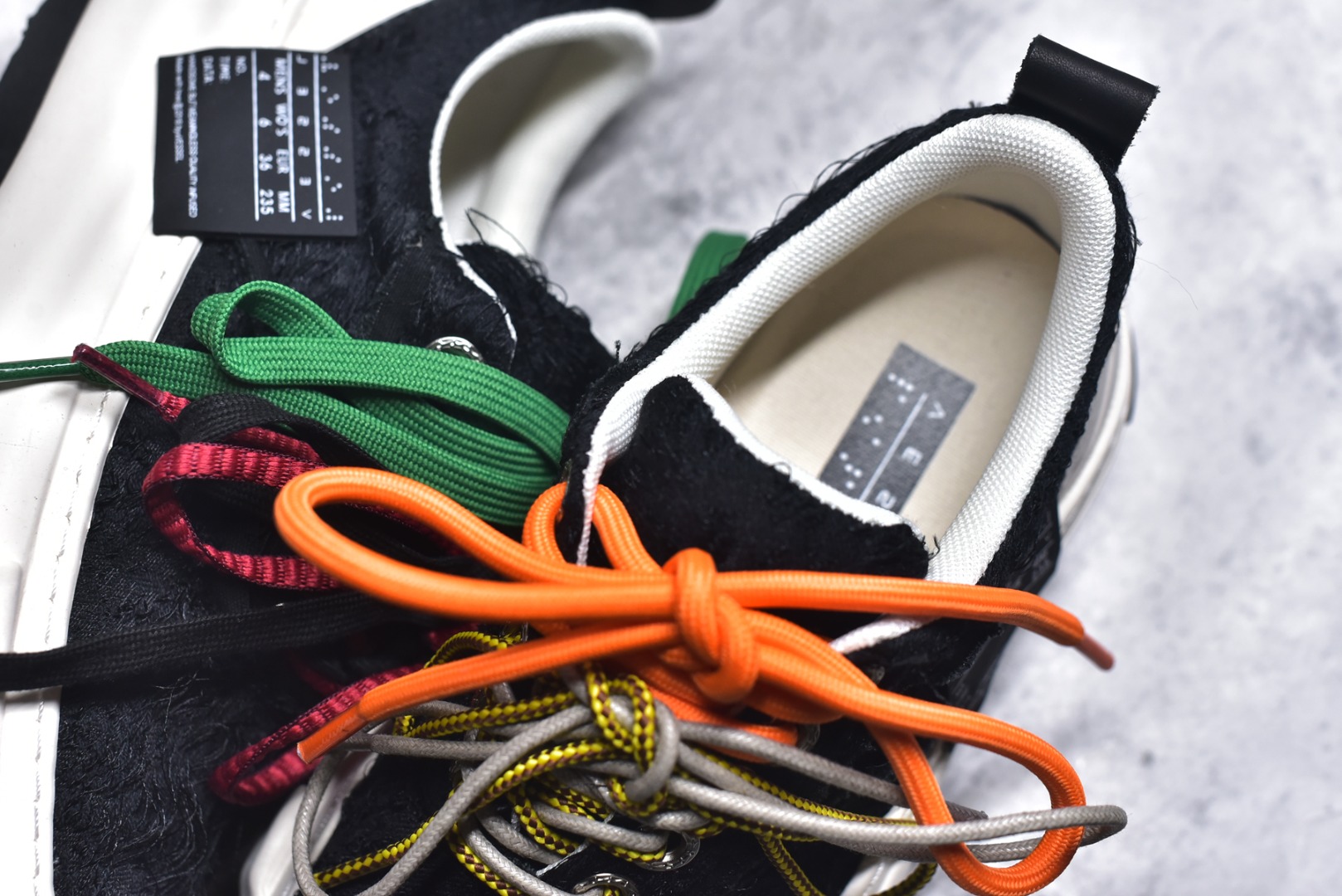 图片[9]-#VESSEL x Snowflake 吴建豪联名 雪花酥厚底增高休闲板鞋 Whihe #5cm隐形厚底暗藏心机，显高显腿长，3M反光条暗藏Sneakerhead彩蛋，夜行自带Focus光效，软糯奶霜包裹鞋身，温柔狙击少女心 尺码：35 36 37 38 39 40 41 42 43 44 45-选品中心