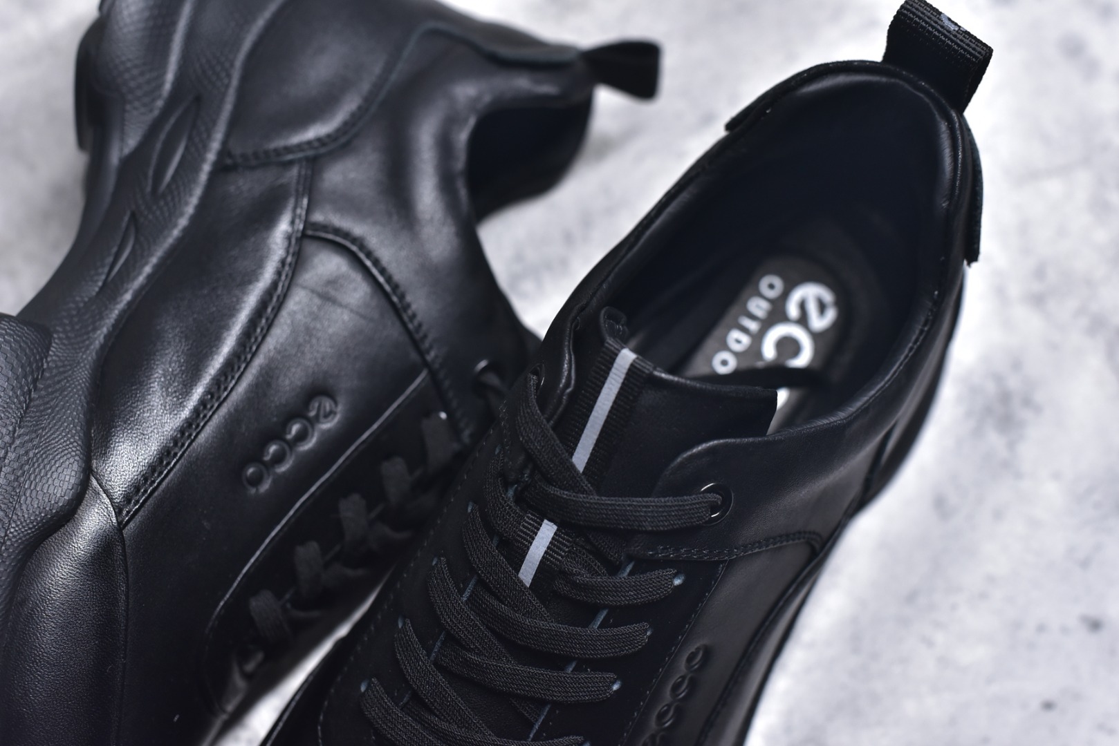 图片[9]-#Ecco 爱步 正装休闲系列男士套脚鞋 #版型简约大气耐看 精选头层小牛皮 皮面超软 纹理清晰 细腻 质感强 穿着舒适 档次高 便捷鞋带 套脚即穿 橡胶软底 天然橡胶 抗震防滑 耐磨耐折 轻便舒适 车线加固 软底软面 脚感一流真材实料 免检品质 质量保证 货号：882517-01001 尺码：38 39 40 41 42 43 44 皮鞋码-选品中心