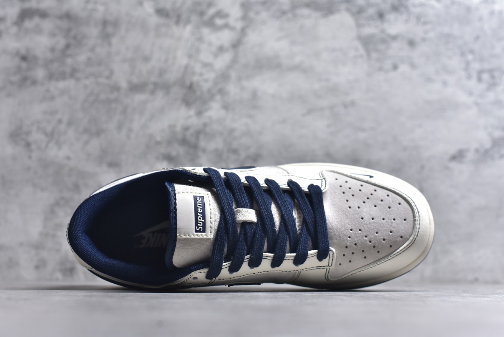 图片[4]-#Nk SB Dunk Low Supreme联名-米蓝双小勾 周年高端定制 低帮休闲板鞋 XX3168-301 #定制鞋盒 大厂纯原品质出货 超高清洁度 皮料切割干净无任何毛边 细节完美 尺码：36 36.5 37.5 38 38.5 39 40 40.5 41 42 42.5 43 44 44.5 45 9.E5-选品中心