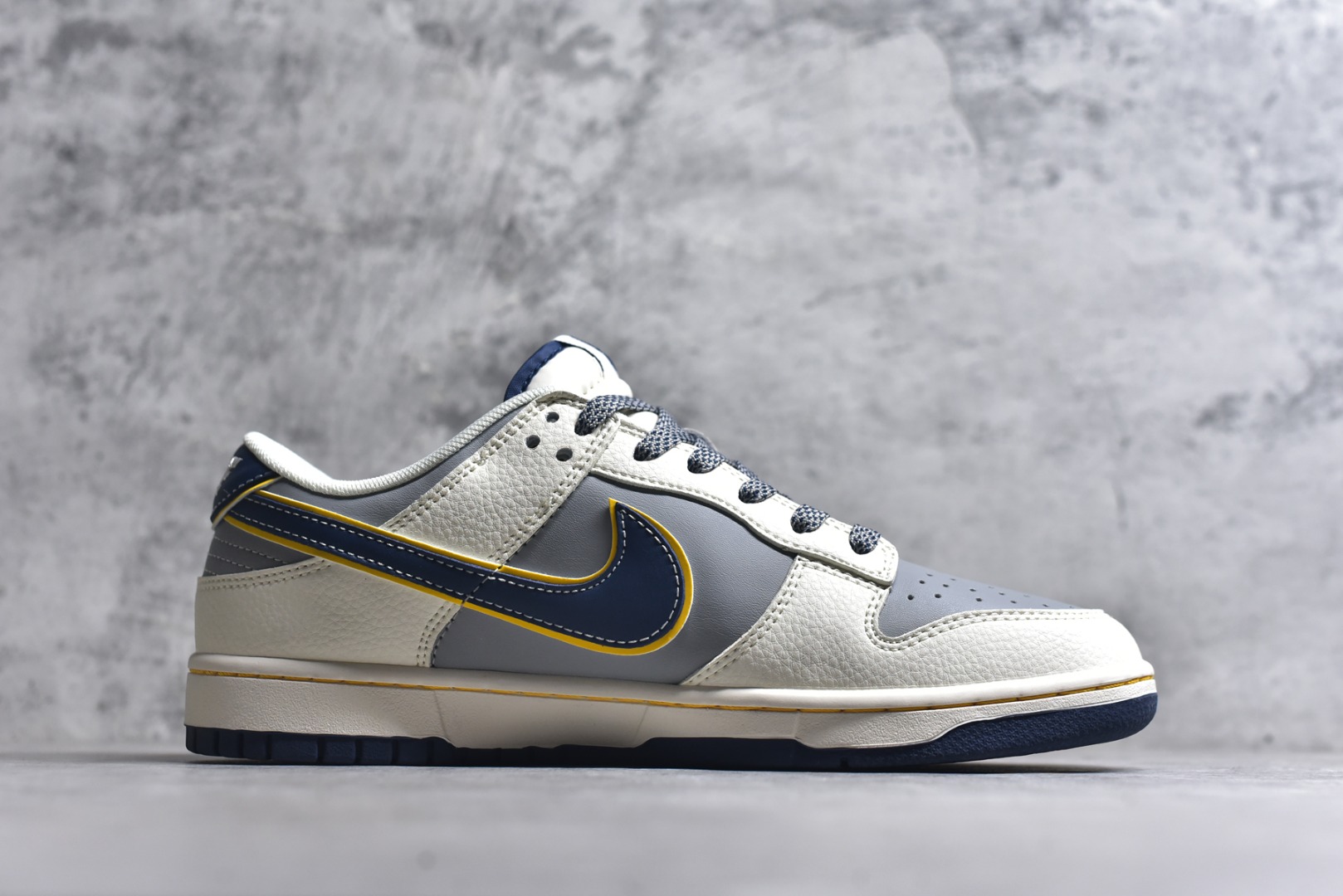 图片[3]-#海外爆款限量发售！Nike SB Dunk Low“ xiaomi联名——寒武岩灰” 周年高端定制 低帮休闲板鞋 定制鞋盒 大厂纯原品质出货 超高清洁度 皮料切割干净无任何毛边 细节完美 货号：XX3168-202 尺码：36 36.5 37.5 38 38.5 39 40 40.5 41 42 42.5 43 44 44.5 45-选品中心