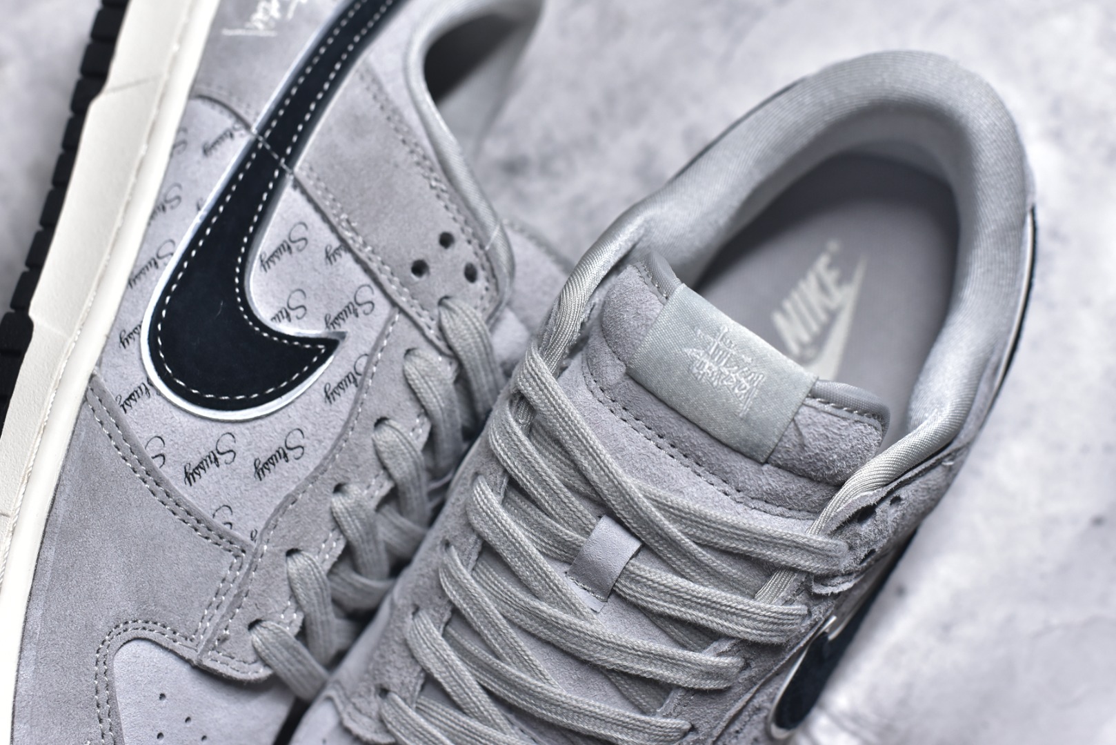 图片[9]-#Nk SB Dunk Low 斯图西联名-黑勾英文 周年高端定制 低帮休闲板鞋 XX3168-069 #定制鞋盒 大厂纯原品质出货 超高清洁度 皮料切割干净无任何毛边 细节完美 尺码：36 36.5 37.5 38 38.5 39 40 40.5 41 42 42.5 43 44 44.5 45 9.E5-选品中心