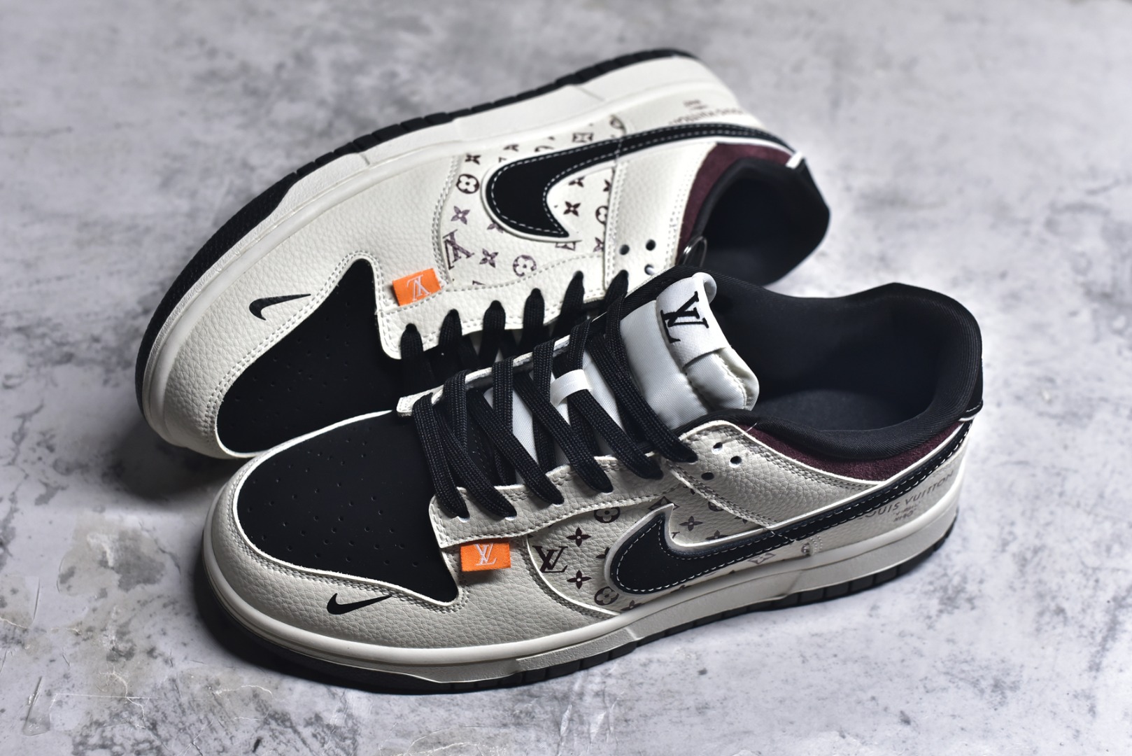 图片[7]-#海外爆款限量发售！Nike SB Dunk Low“ LV联名—米黑棕印花” 周年高端定制 低帮休闲板鞋 定制鞋盒 大厂纯原品质出货 超高清洁度 皮料切割干净无任何毛边 细节完美 货号：MN1688-105 尺码：36 36.5 37.5 38 38.5 39 40 40.5 41 42 42.5 43 44 44.5 45-选品中心