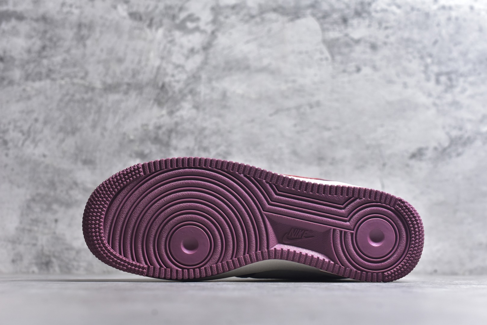 图片[6]-#Air Force 1 \’07 Low 阿基拉 原楦头原纸板 打造纯正空军版型 #专注外贸渠道 全掌内置蜂窝气垫 #原盒配件 原厂中底钢印、拉帮完美 官方同步上架 货号：HB3966-923 尺码：36 36.5 37.5 38 38.5 39 40 40.5 41 42 42.5 43 44 44.5 45-选品中心