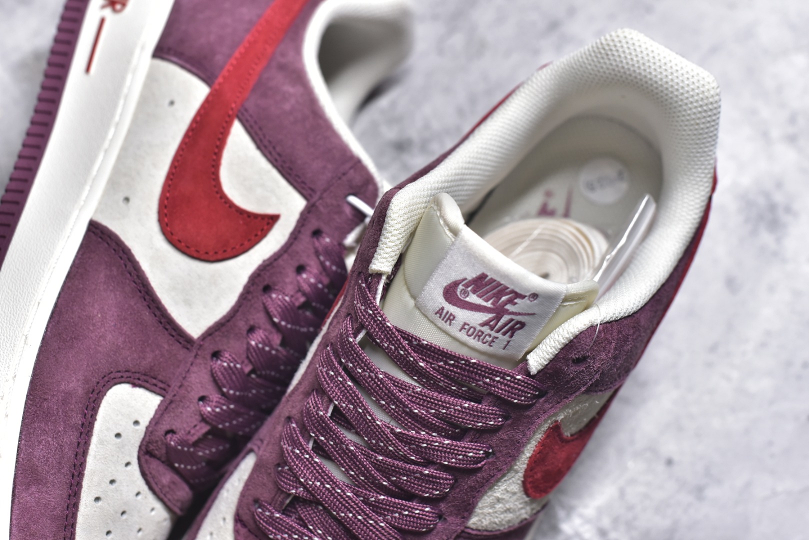 图片[9]-#Air Force 1 \’07 Low 阿基拉 原楦头原纸板 打造纯正空军版型 #专注外贸渠道 全掌内置蜂窝气垫 #原盒配件 原厂中底钢印、拉帮完美 官方同步上架 货号：HB3966-923 尺码：36 36.5 37.5 38 38.5 39 40 40.5 41 42 42.5 43 44 44.5 45-选品中心