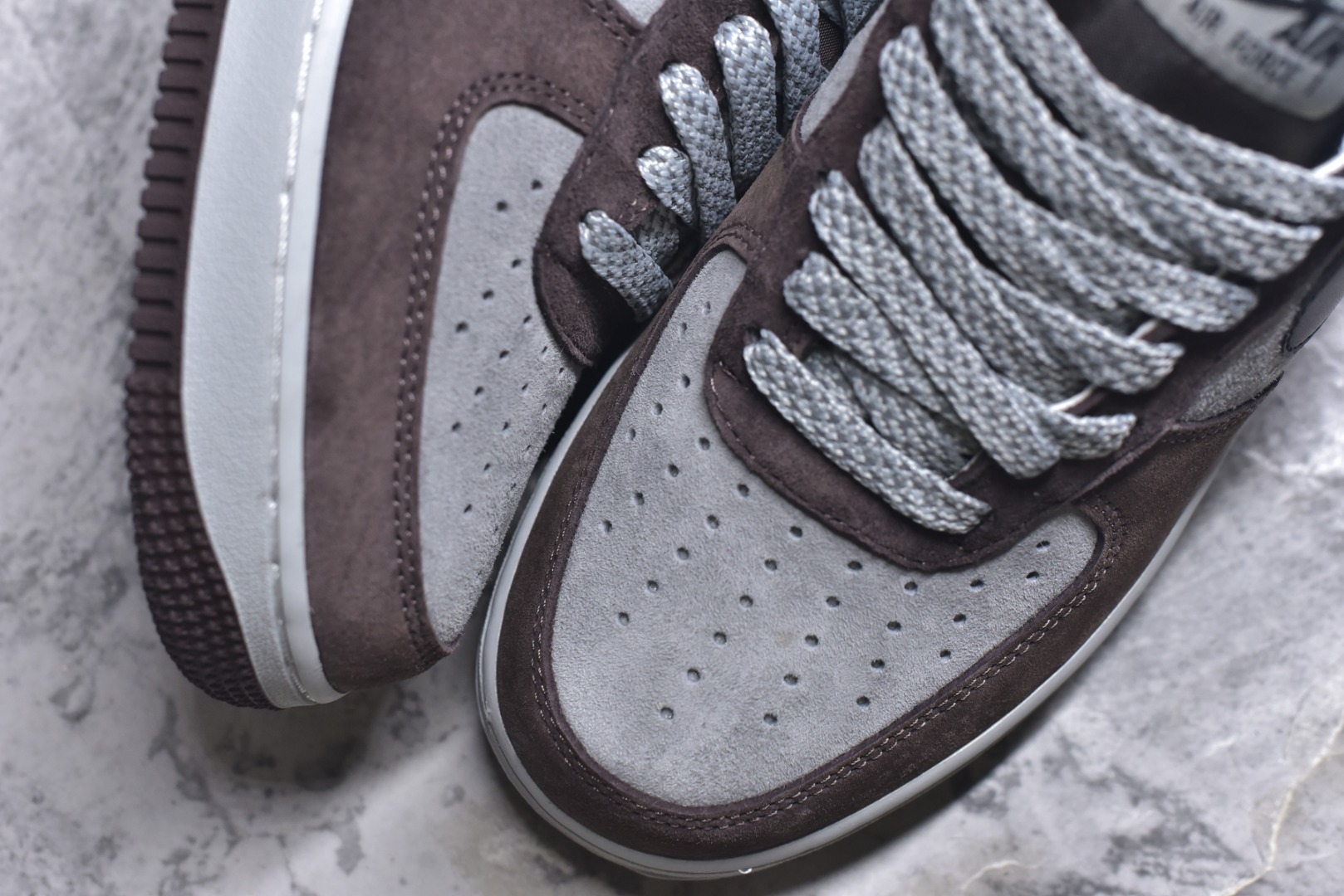 图片[8]-#Air Force 1 \’07 Low 阿基拉 原楦头原纸板 打造纯正空军版型 #专注外贸渠道 全掌内置蜂窝气垫 #原盒配件 原厂中底钢印、拉帮完美 官方同步上架 货号：DC3366-323 尺码：36 36.5 37.5 38 38.5 39 40 40.5 41 42 42.5 43 44 44.5 45-选品中心