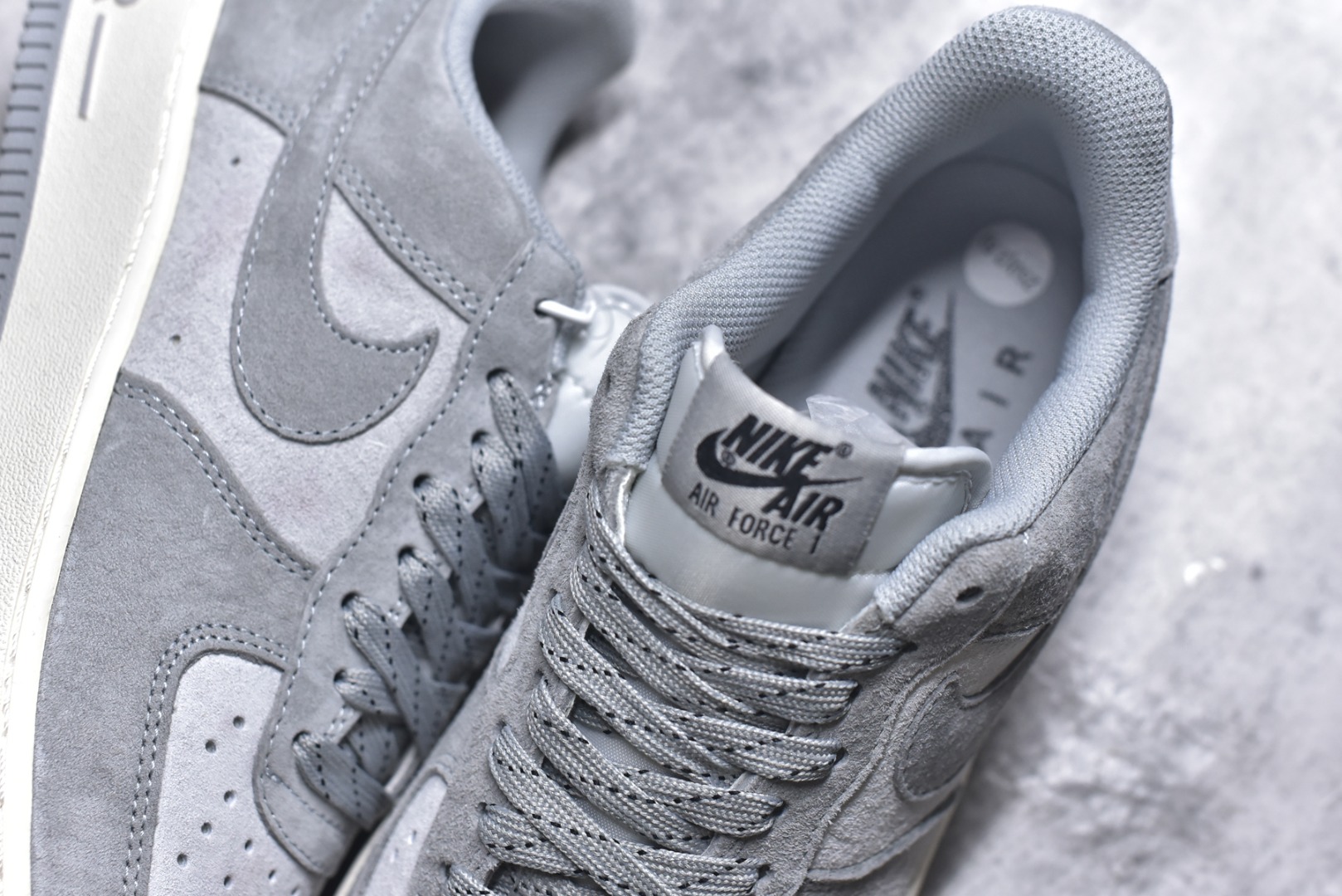 图片[9]-#Air Force 1 \’07 Low 阿基拉 原楦头原纸板 打造纯正空军版型 #专注外贸渠道 全掌内置蜂窝气垫 #原盒配件 原厂中底钢印、拉帮完美 官方同步上架 货号：DG3966-823 尺码：36 36.5 37.5 38 38.5 39 40 40.5 41 42 42.5 43 44 44.5 45-选品中心