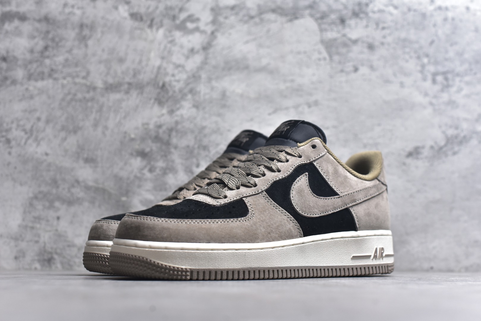 图片[2]-#Air Force 1 \’07 Low 阿基拉 原楦头原纸板 打造纯正空军版型 #专注外贸渠道 全掌内置蜂窝气垫 #原盒配件 原厂中底钢印、拉帮完美 官方同步上架 货号：DB0066-223 尺码：36 36.5 37.5 38 38.5 39 40 40.5 41 42 42.5 43 44 44.5 45-选品中心
