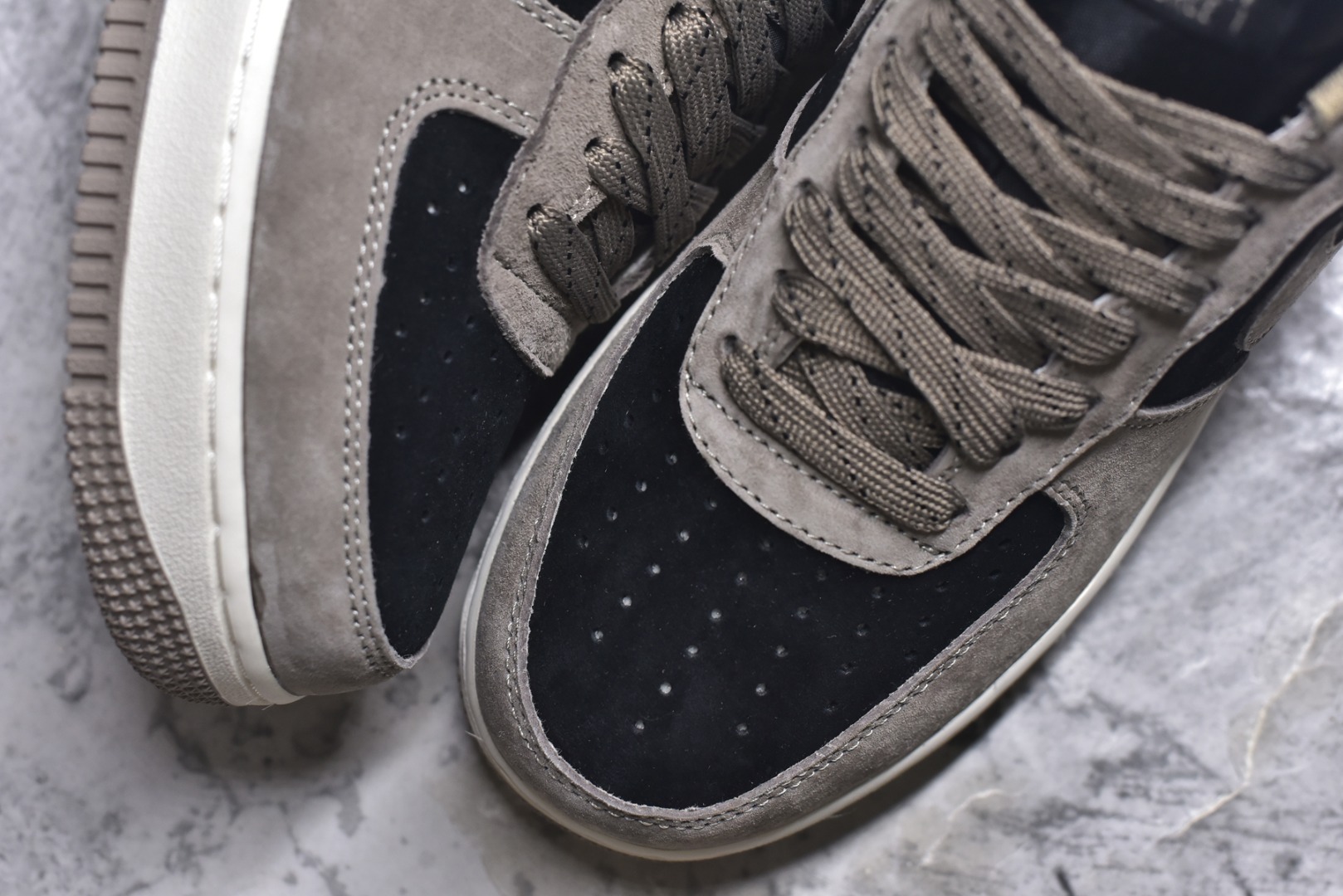 图片[8]-#Air Force 1 \’07 Low 阿基拉 原楦头原纸板 打造纯正空军版型 #专注外贸渠道 全掌内置蜂窝气垫 #原盒配件 原厂中底钢印、拉帮完美 官方同步上架 货号：DB0066-223 尺码：36 36.5 37.5 38 38.5 39 40 40.5 41 42 42.5 43 44 44.5 45-选品中心