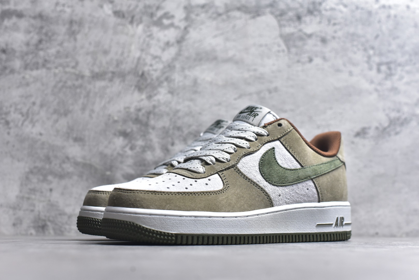 图片[2]-#Air Force 1 \’07 Low 阿基拉 原楦头原纸板 打造纯正空军版型 #专注外贸渠道 全掌内置蜂窝气垫 #原盒配件 原厂中底钢印、拉帮完美 官方同步上架 货号：DD3966-523 尺码：36 36.5 37.5 38 38.5 39 40 40.5 41 42 42.5 43 44 44.5 45-选品中心
