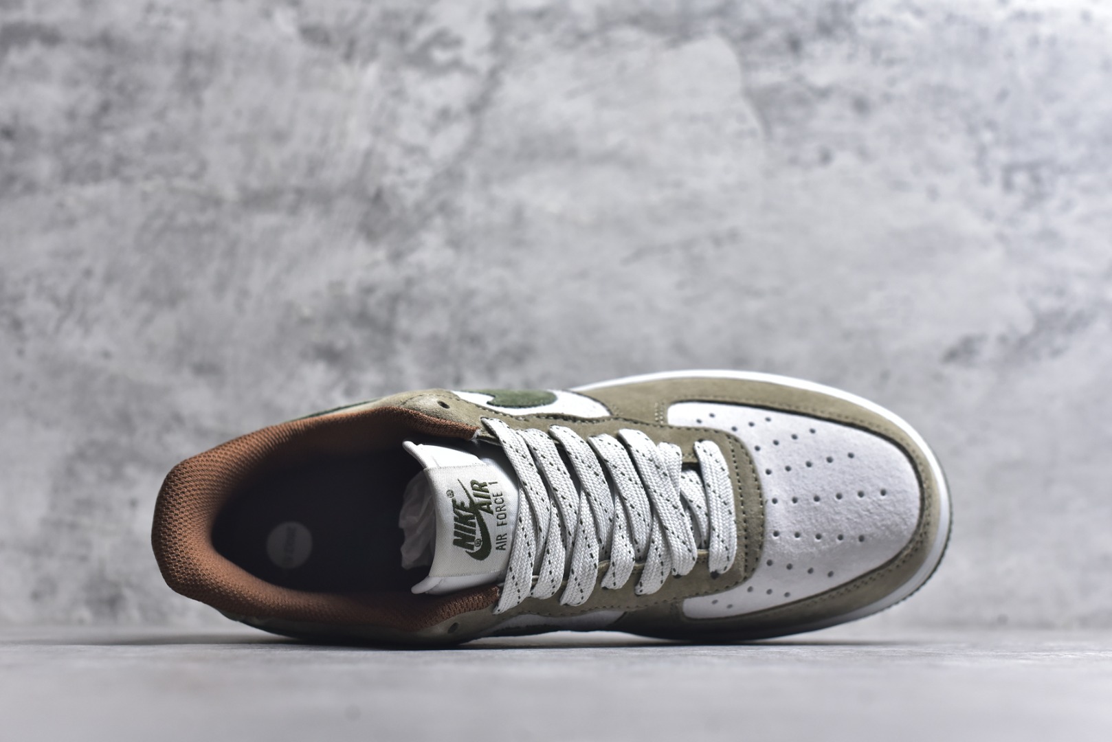 图片[4]-#Air Force 1 \’07 Low 阿基拉 原楦头原纸板 打造纯正空军版型 #专注外贸渠道 全掌内置蜂窝气垫 #原盒配件 原厂中底钢印、拉帮完美 官方同步上架 货号：DD3966-523 尺码：36 36.5 37.5 38 38.5 39 40 40.5 41 42 42.5 43 44 44.5 45-选品中心