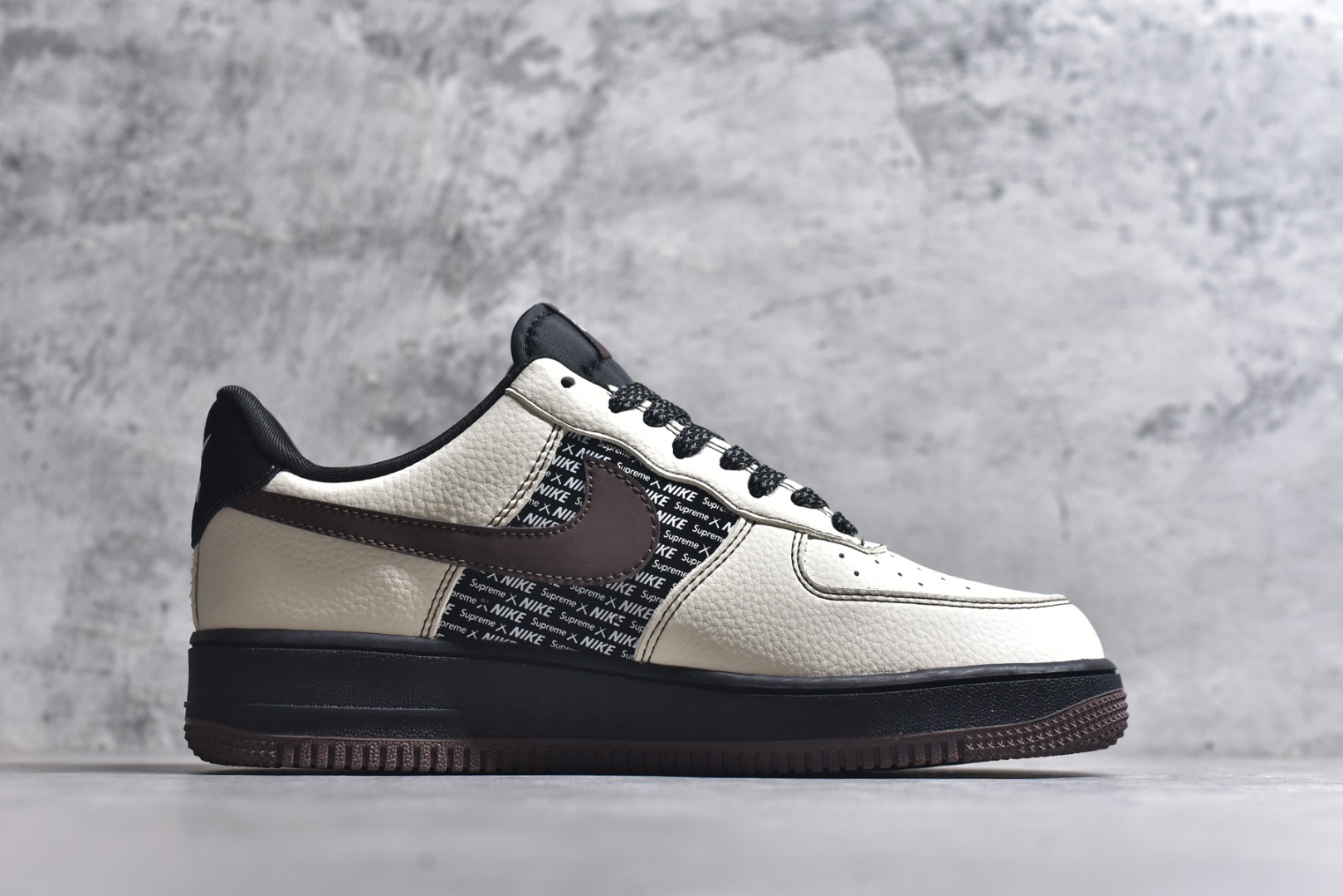 图片[3]-#海外爆款限量发售！高端定制Nike Air Force 1 \’07 Low “Superme联名—— 米白黑棕” 高端定制 低帮休闲板鞋 定制鞋盒 大厂纯原品质出货 超高清洁度 皮料切割干净无任何毛边 细节完美 货号：KD1688-004 尺码：36 36.5 37.5 38 38.5 39 40 40.5 41 42 42.5 43 44 44.5 45-选品中心