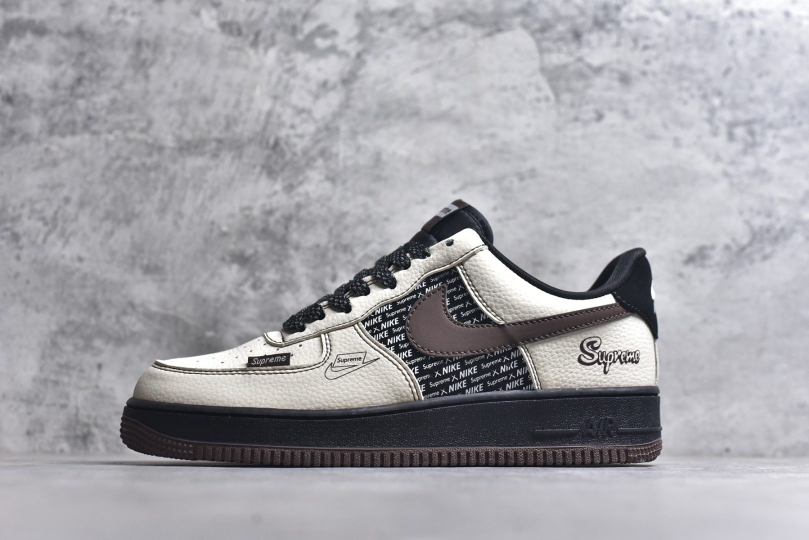 #海外爆款限量发售！高端定制Nike Air Force 1 \'07 Low “Superme联名------ 米白黑棕” 高端定制 低帮休闲板鞋 定制鞋盒 大厂纯原品质出货 超高清洁度 皮料切割干净无任何毛边 细节完美 货号：KD1688-004 尺码：36 36.5 37.5 38 38.5 39 40 40.5 41 42 42.5 43 44 44.5 45-选品中心