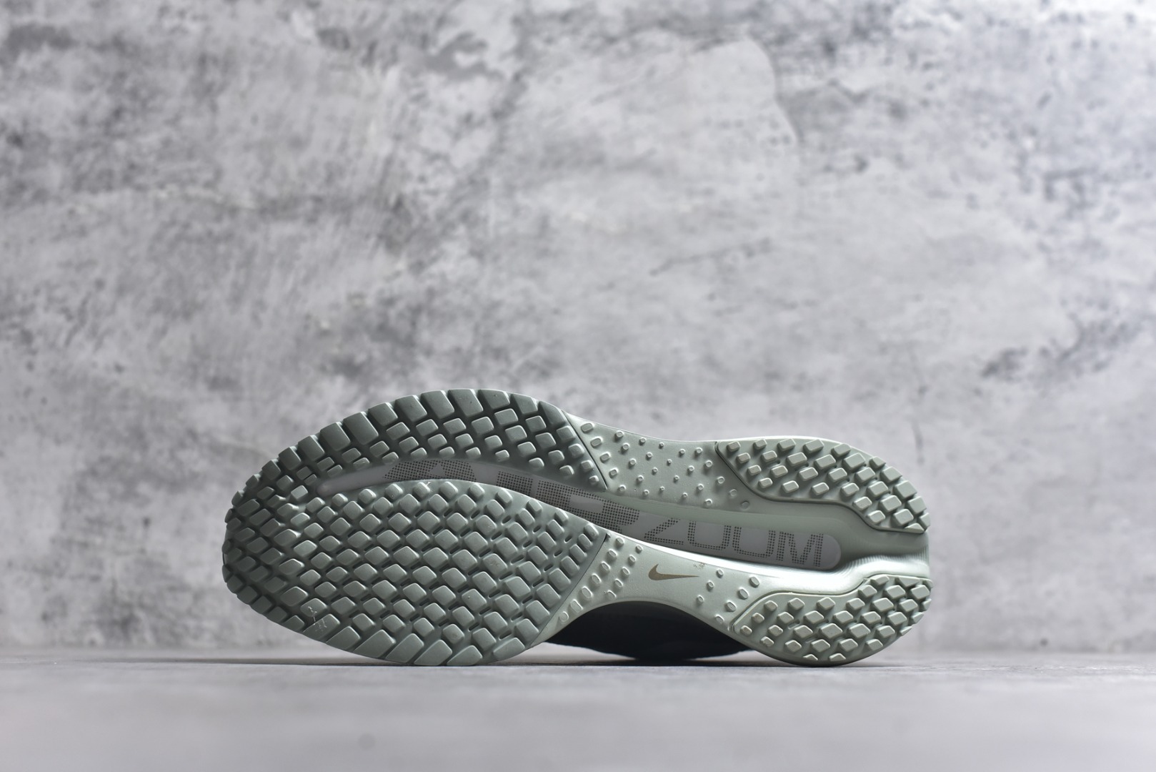 图片[6]-#Nike Pegasus Premium 减震防滑耐磨透气 低帮跑步鞋 货号： HQ2592 300 尺码： 35.5 36 36.5 37.5 38 38.5 39 40 40.5 41 42 42.5 43 44 45 46 46.5-选品中心