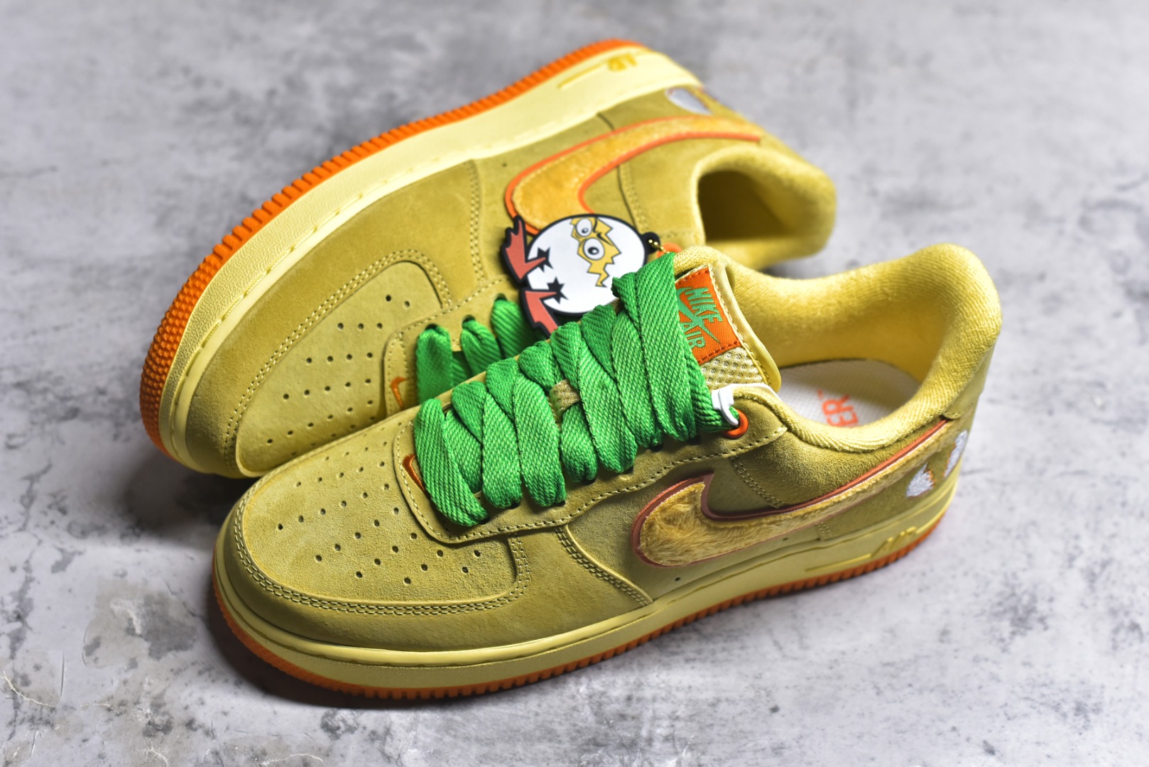 图片[7]-#NK Air Force 1´07 Low 空军一号低帮百搭休闲运动板鞋 IU7612-700 柔软、弹性十足的缓震性能和出色的中底设计 横跨复古与现代的外型结合 造就出风靡全球 三十多年的Force 1 直到今天还深受青睐 实拍调校N版已经零色差零失真 百分百还原实物色彩所见即所得 不存在货不对板色差等低级问题 选购参考实物拍摄 不混卖不参货 只用心做好货严格选品 承诺混一赔十 尺码：36 36.5 37.5 38 38.5 39 40 40.5 41 42 42.5 43 44 44.5 45-选品中心