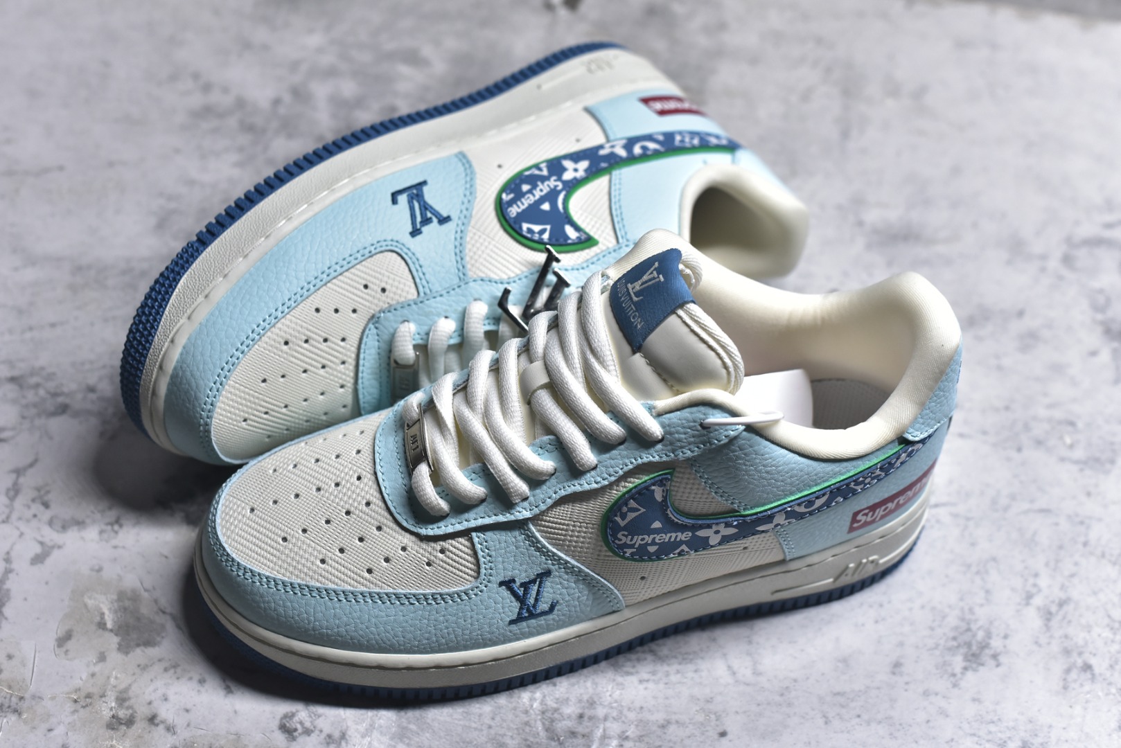 图片[7]-#Nike Air Force 1 Low 07 x Louis Vuitton x Supreme LVSUP联名-白蓝 原楦头原纸板 打造纯正低帮空军版型专注外贸渠道 全掌内置蜂窝气垫 原盒配件 原厂中底钢印、拉帮完美 货号：YF9511 809 尺码：36 36.5 37.5 38 38.5 39 40 40.5 41 42 42.5 43 44 44.5 45-选品中心